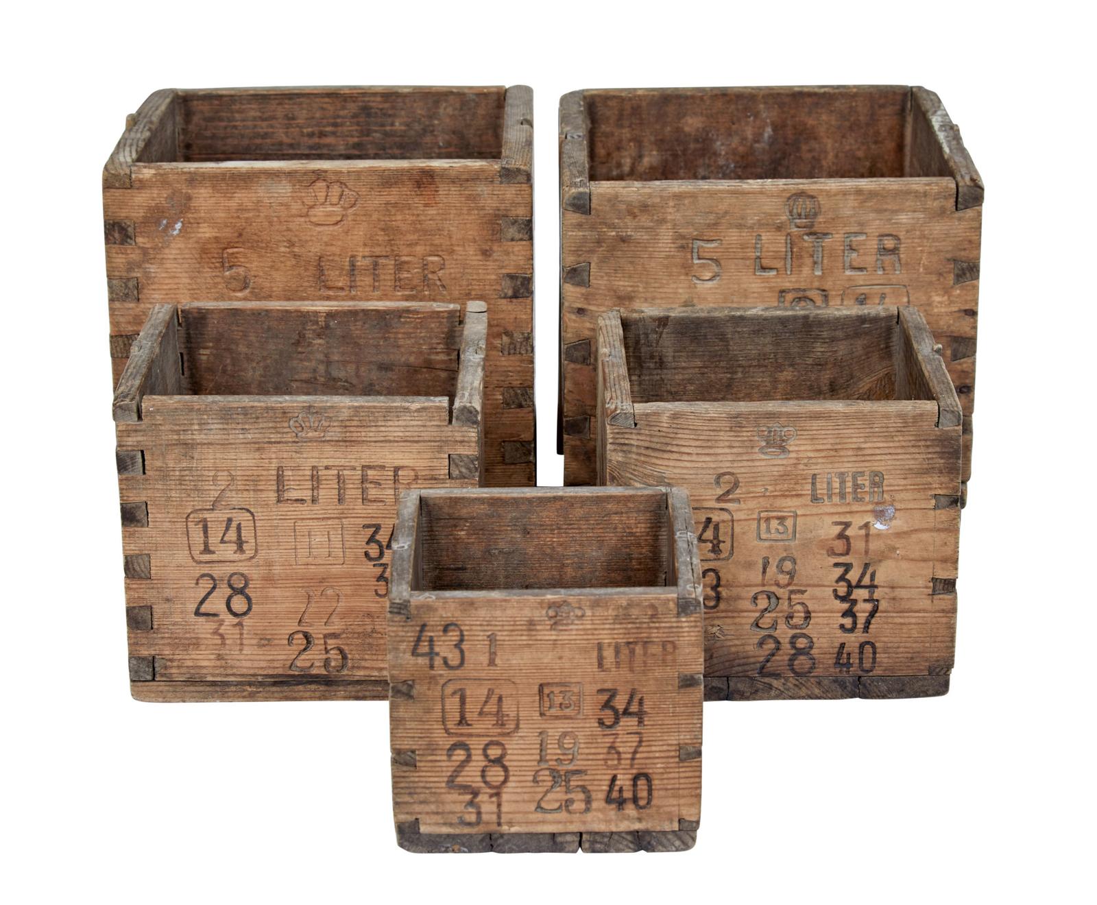 Set of 5 Late 19th Century Scandinavian Pine Measuring Containers (1 of 6)