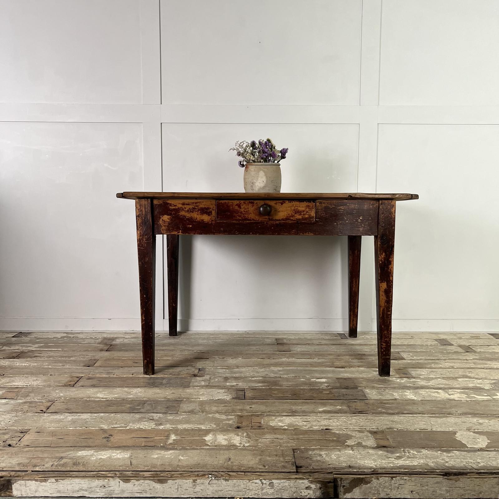 Small Victorian Pine Kitchen Table (1 of 16)