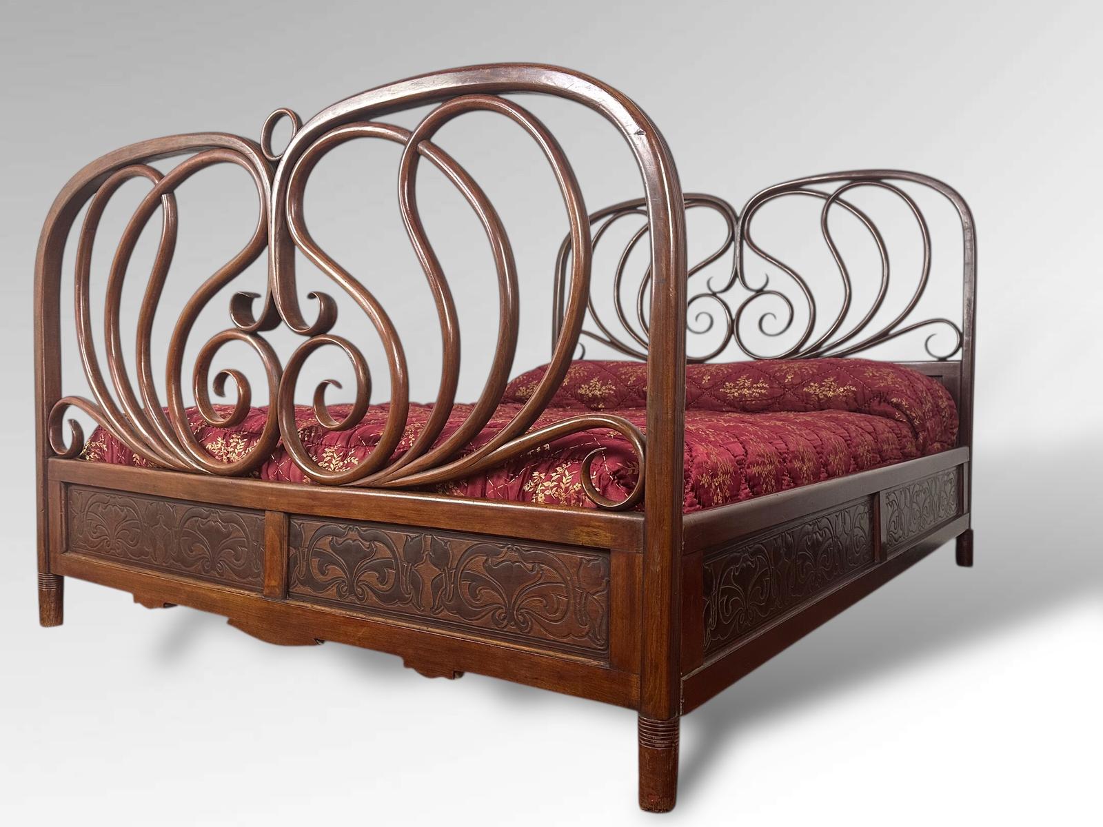 Antique Bentwood Double Bed Frame By Jacob & Josef Kohn (1 of 21)