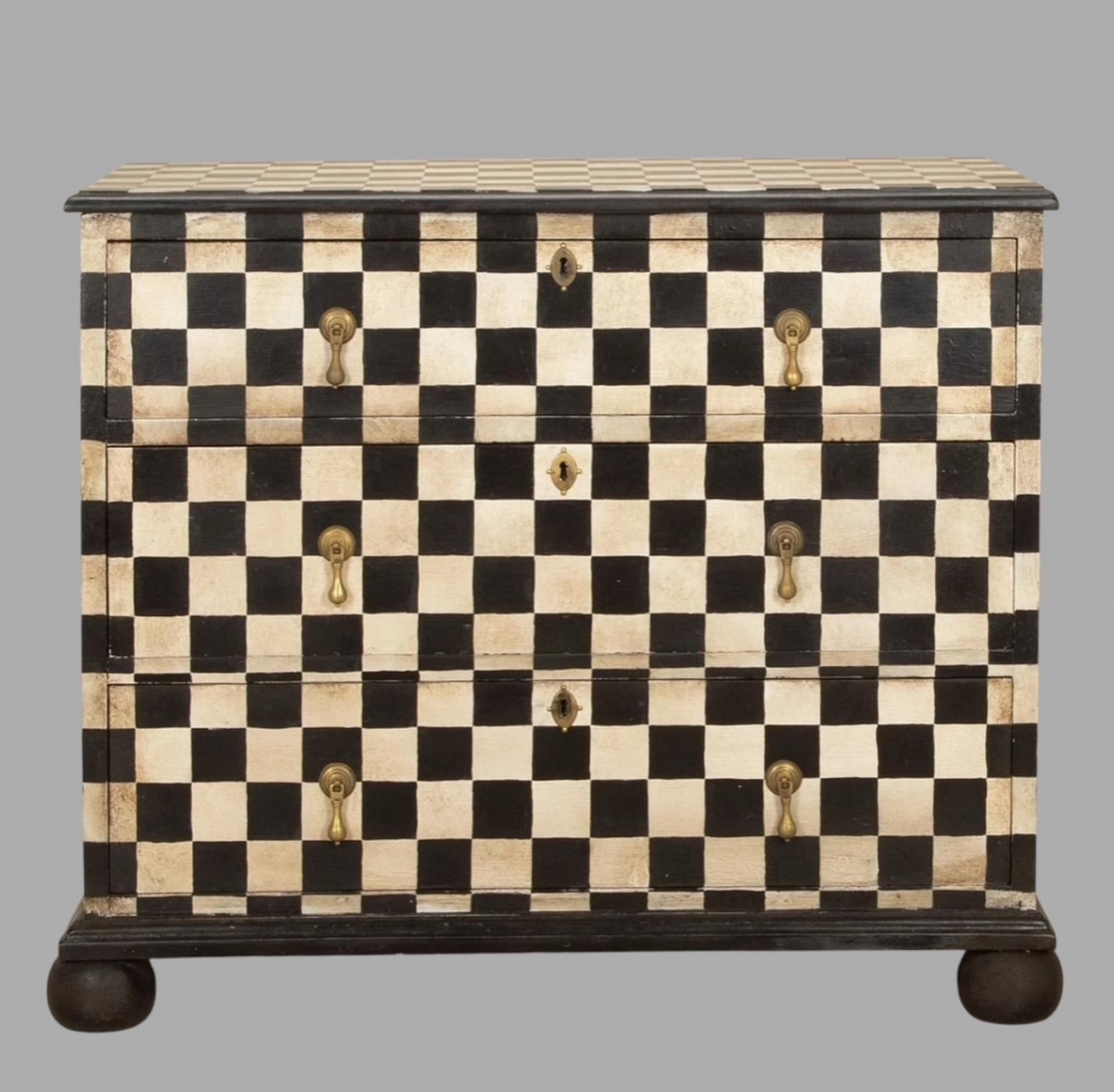 Decorative Painted Chequered Chest of Drawers c.1920 (1 of 5)