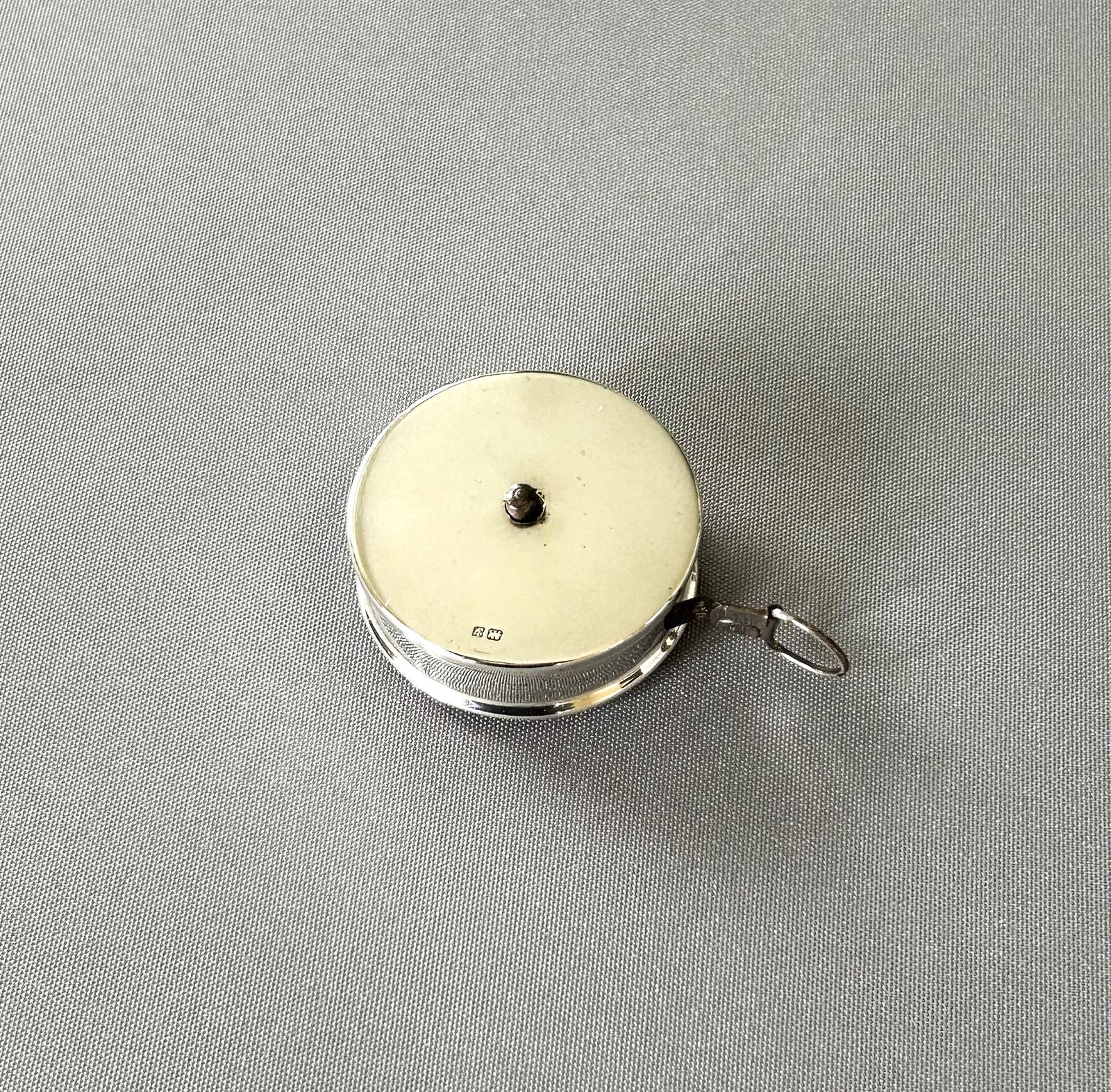 Rare Chester Silver Pocket Tape Measure (1 of 6)