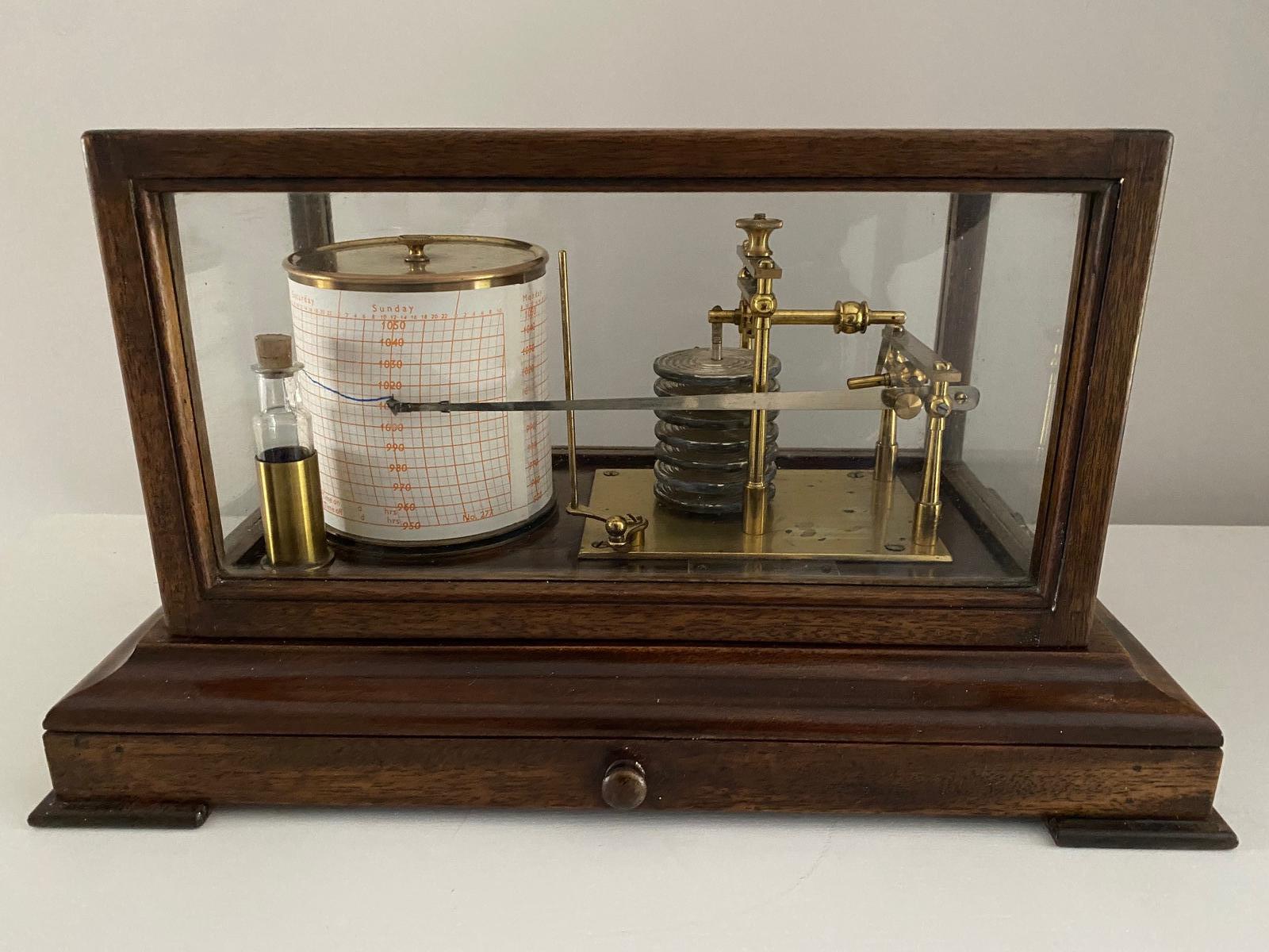 Oak Cased Barograph (1 of 5)