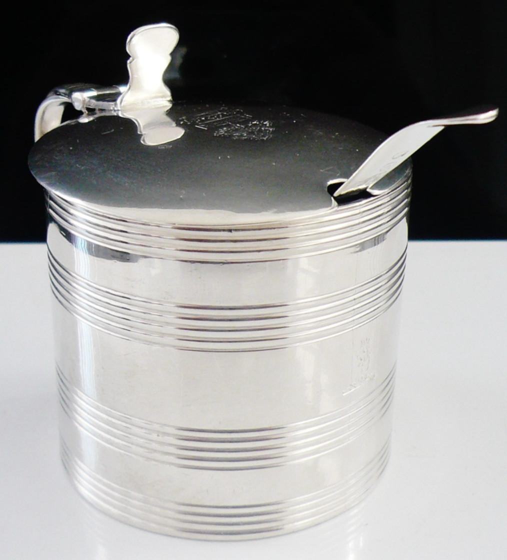 Sterling Silver Drum Mustard Pot Liner & Spoon, 1795 (1 of 13) Sterling Silver Drum Mustard Pot Liner & Spoon, 1795 (1 of 13)