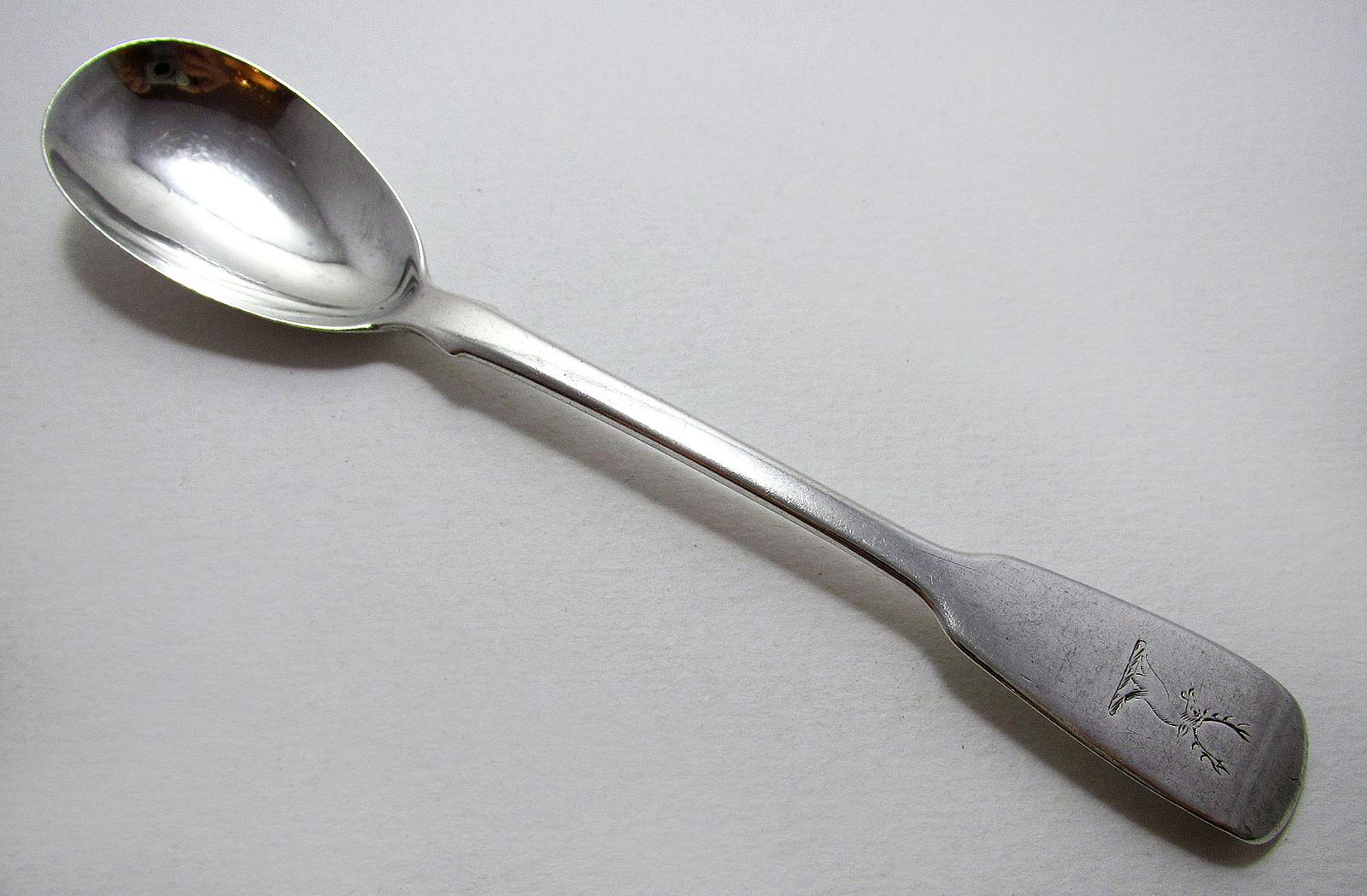 Irish Antique Georgian Solid Sterling Silver Mustard/egg Spoon, Edward Power, Twycross. Dublin 1832 (1 of 6) Irish Antique Georgian Solid Sterling Silver Mustard/egg Spoon, Edward Power, Twycross. Dublin 1832 (1 of 6)