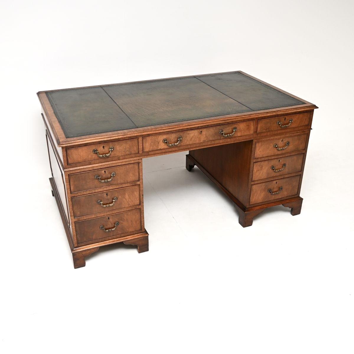 Antique Mahogany Leather Top Pedestal Desk (1 of 10) Antique Mahogany Leather Top Pedestal Desk (1 of 10)