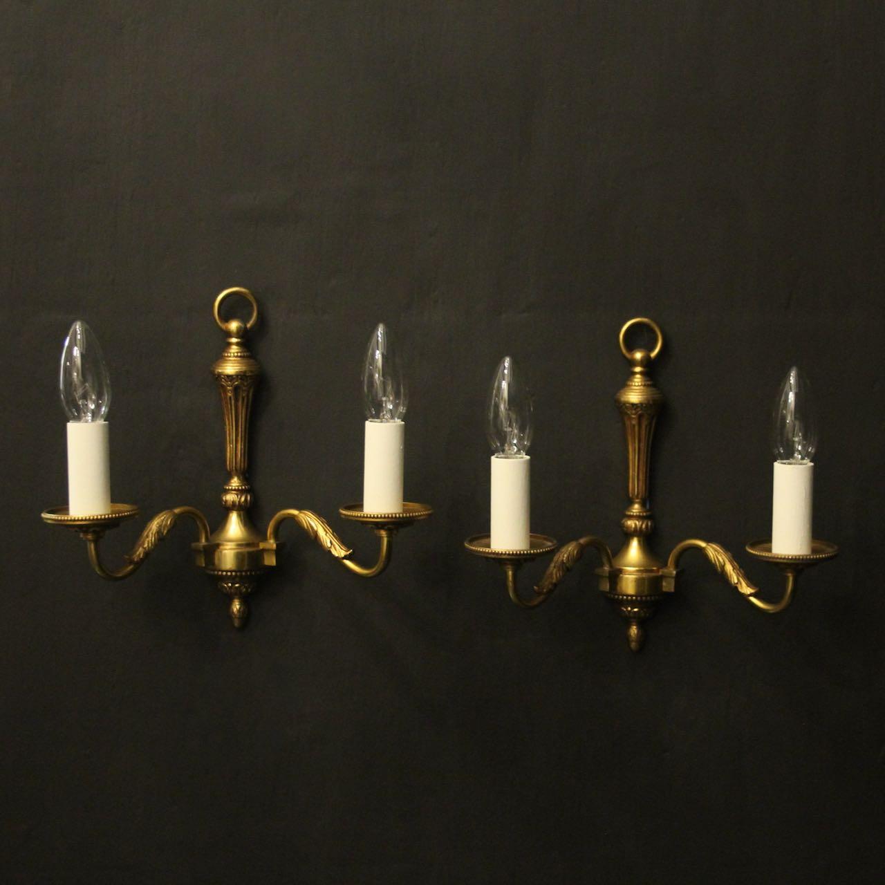 French Pair of Gilded Wall Lights (1 of 10)