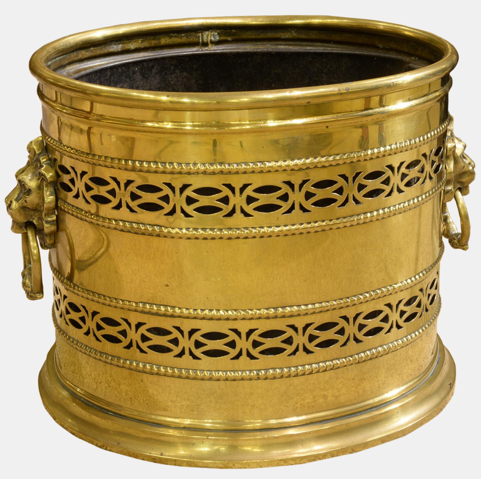 Edwardian Brass Coal Scuttle (1 of 1) Edwardian Brass Coal Scuttle (1 of 1)