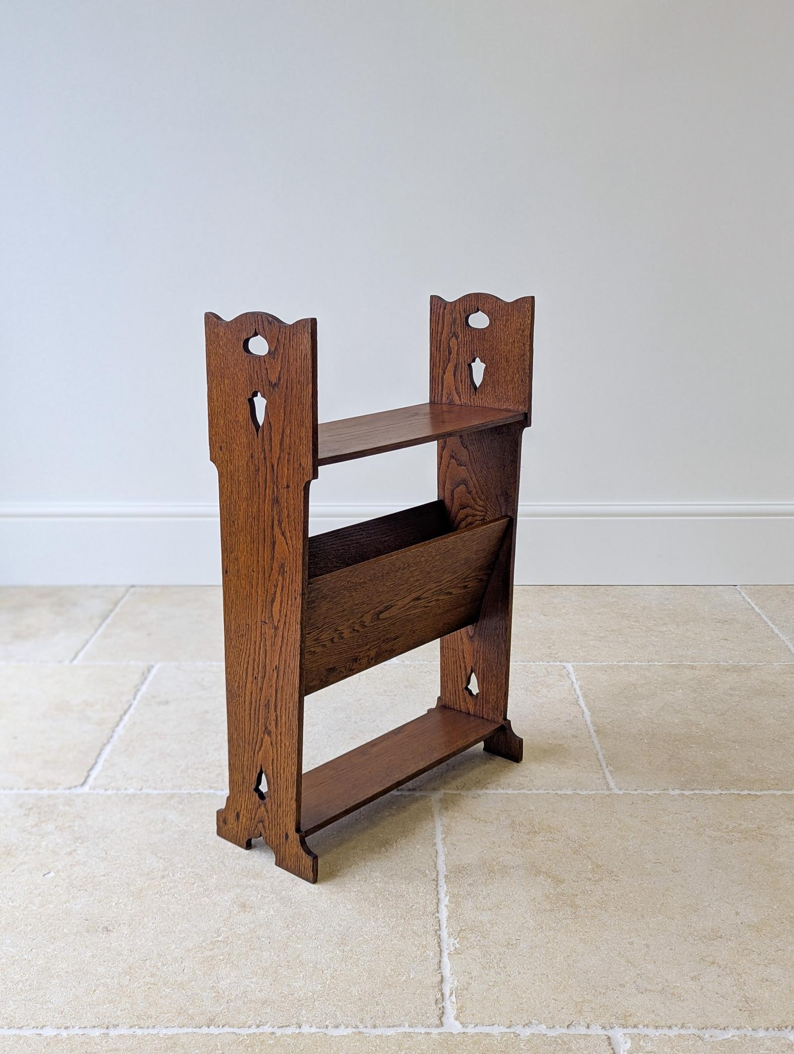 Antique Arts & Crafts Oak Magazine Rack & Book Shelf c.1910 (1 of 12)
