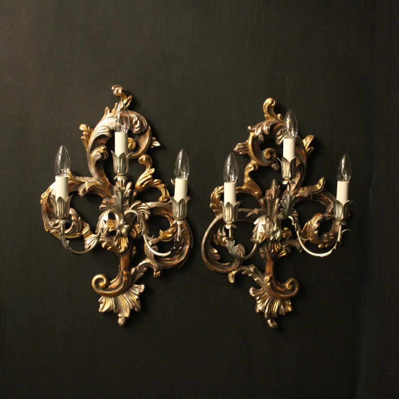 Florentine Pair of Silver Giltwood Wall Lights (1 of 10)