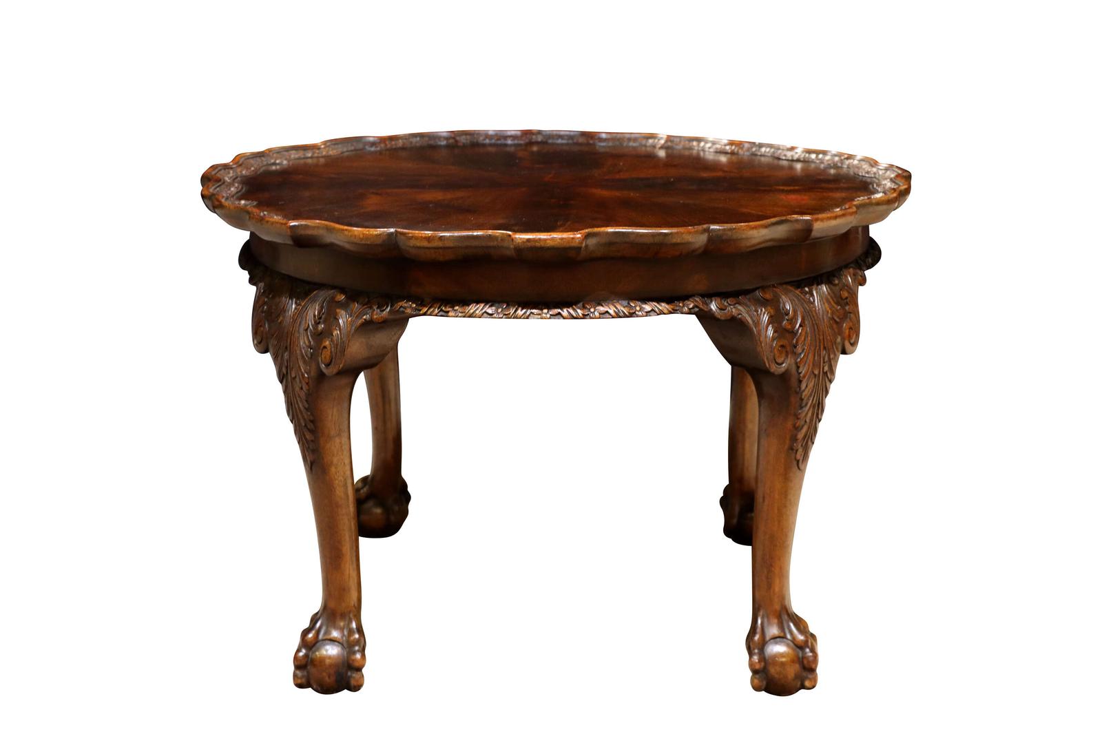 Queen Anne Style Burr Walnut Circular Occasional Table c.1920 (1 of 4) Queen Anne Style Burr Walnut Circular Occasional Table c.1920 (1 of 4)