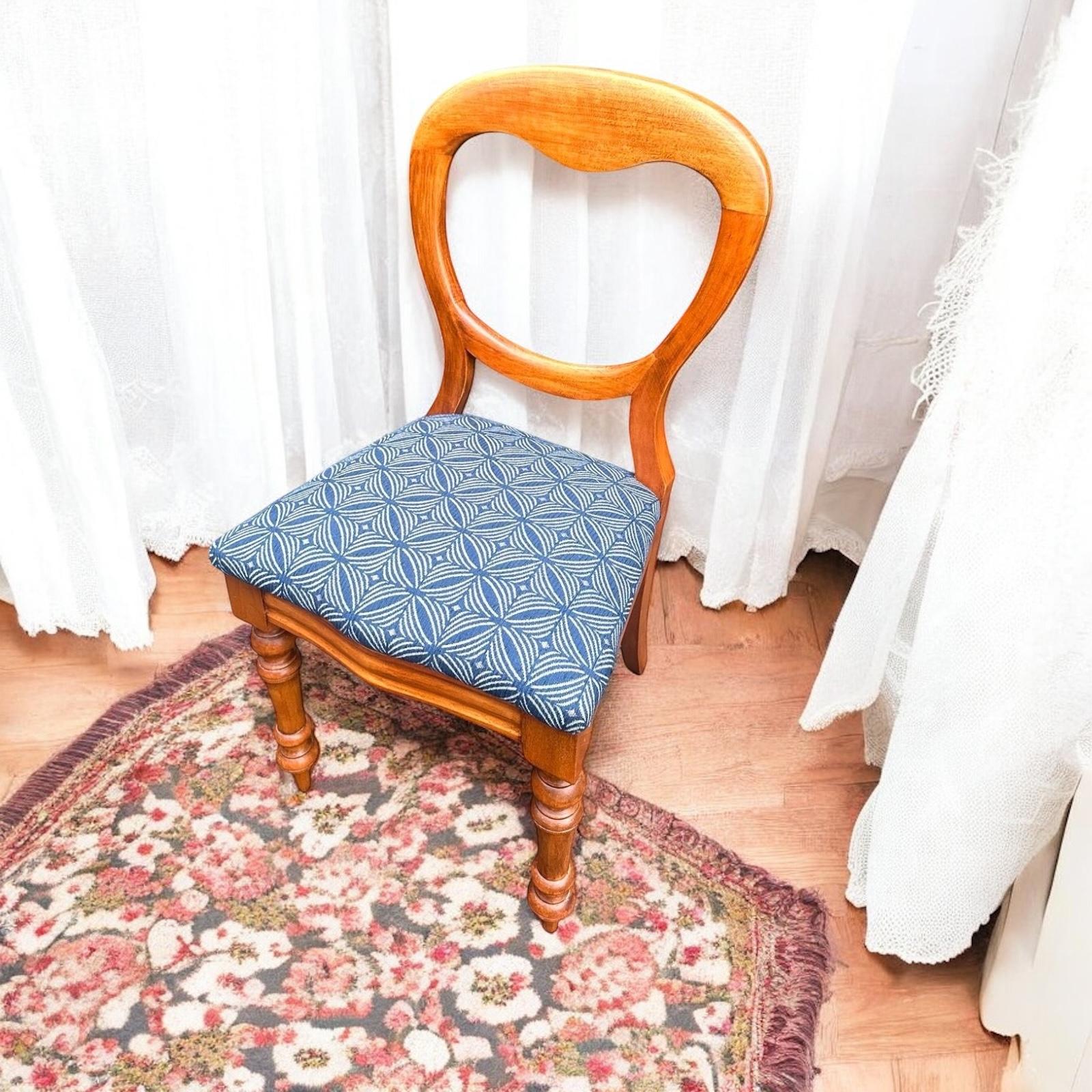 Vintage Balloon-back Bedroom Chair / C1970 / Wooden Frame / Blue Fabric (1 of 7)