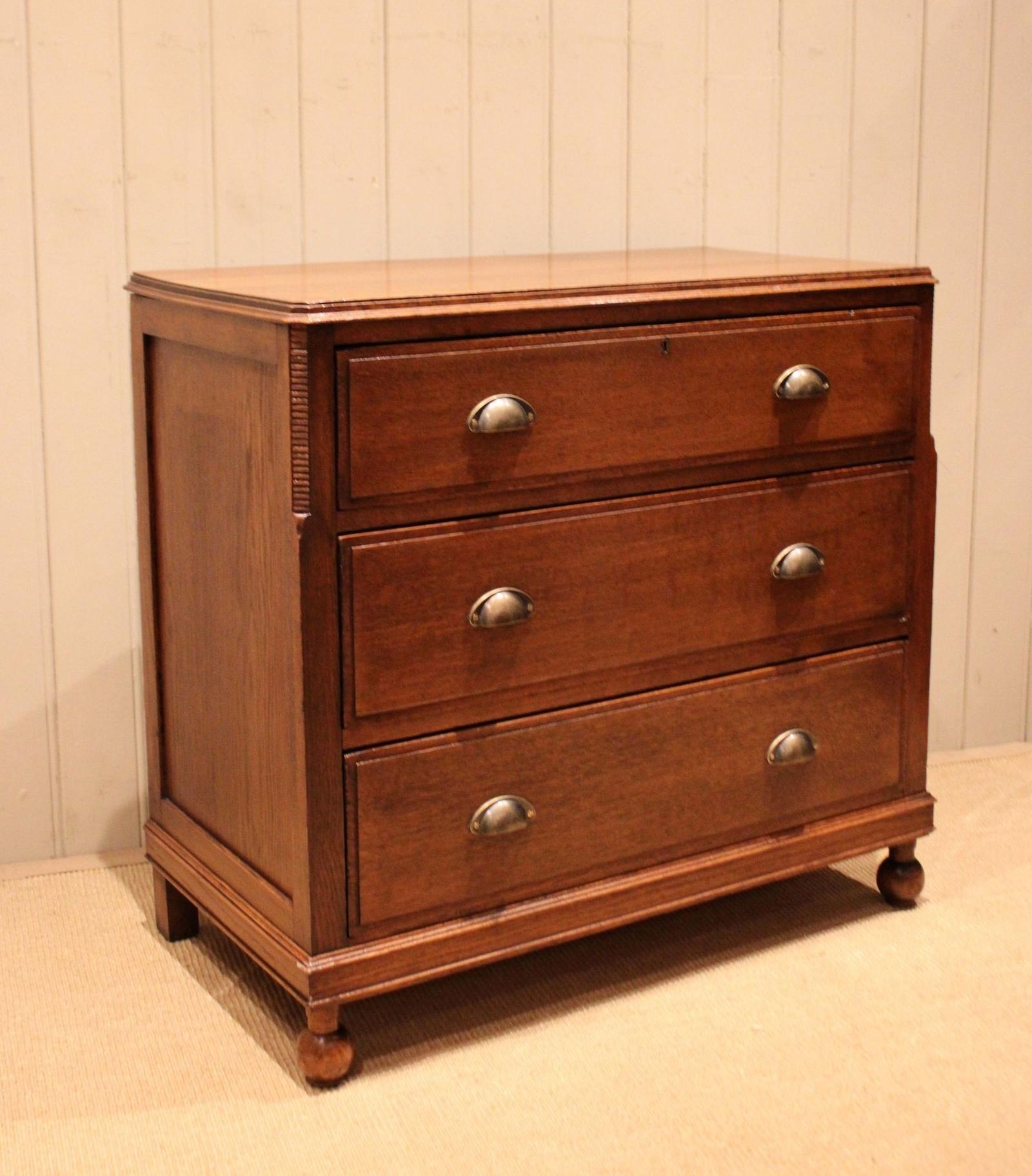 Solid Oak Low Chest Of Drawers (1 of 11) Solid Oak Low Chest Of Drawers (1 of 11)