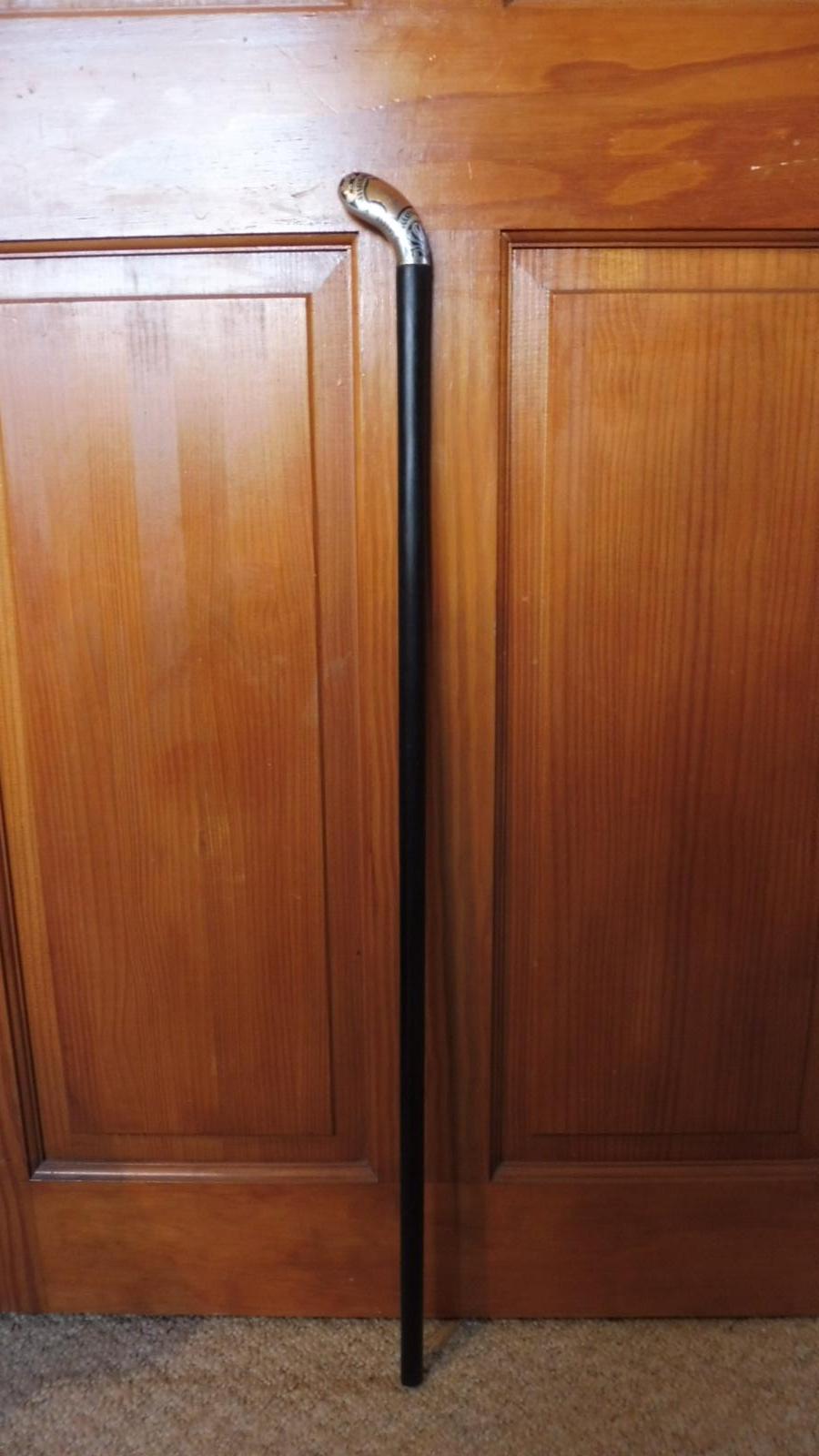 Rare Walking Stick Shaped Like A Golf Club (1 of 8) Rare Walking Stick Shaped Like A Golf Club (1 of 8)