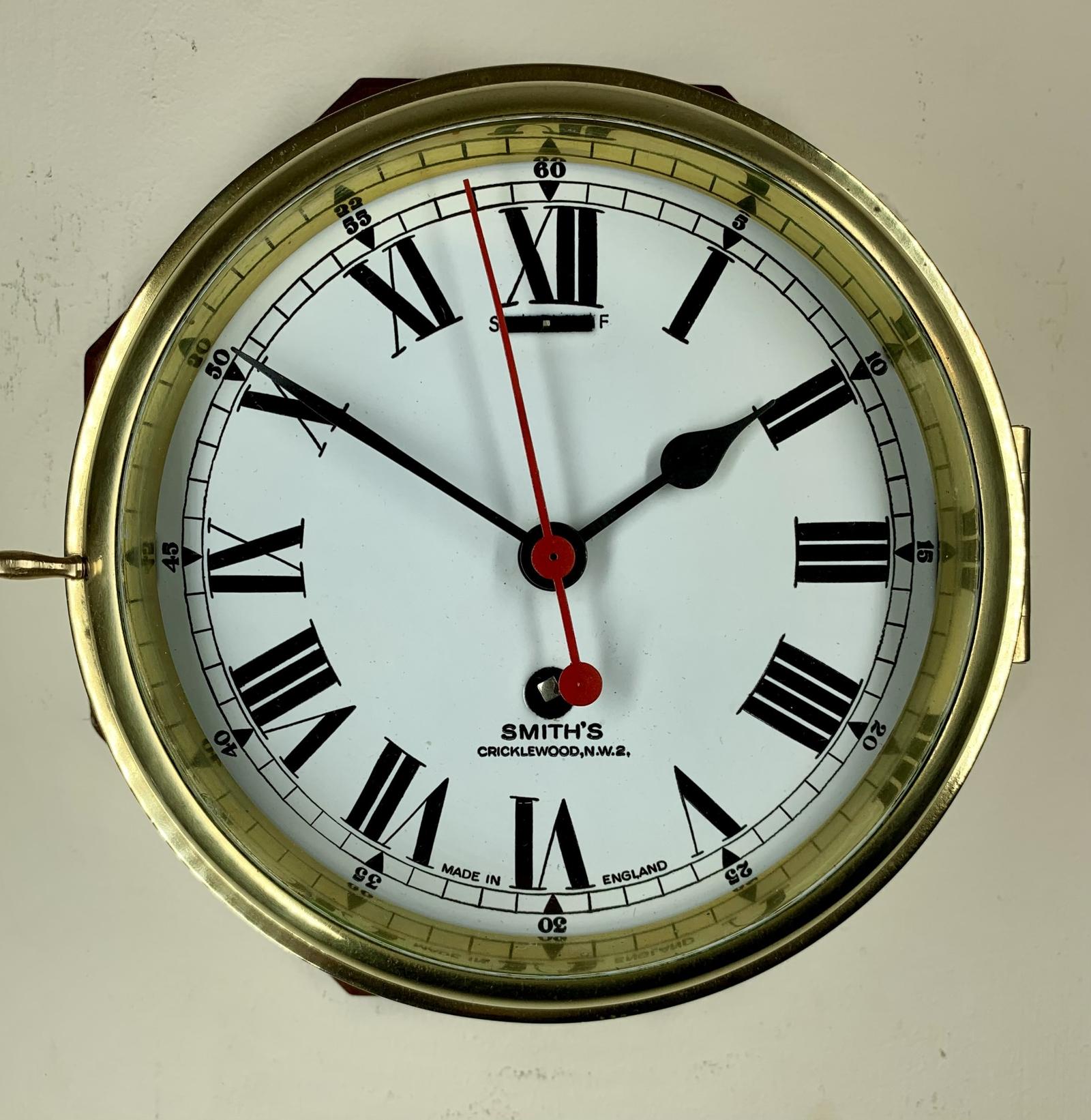 Ships Bulkhead Clock - Fantastic Condition (1 of 7) Ships Bulkhead Clock - Fantastic Condition (1 of 7)