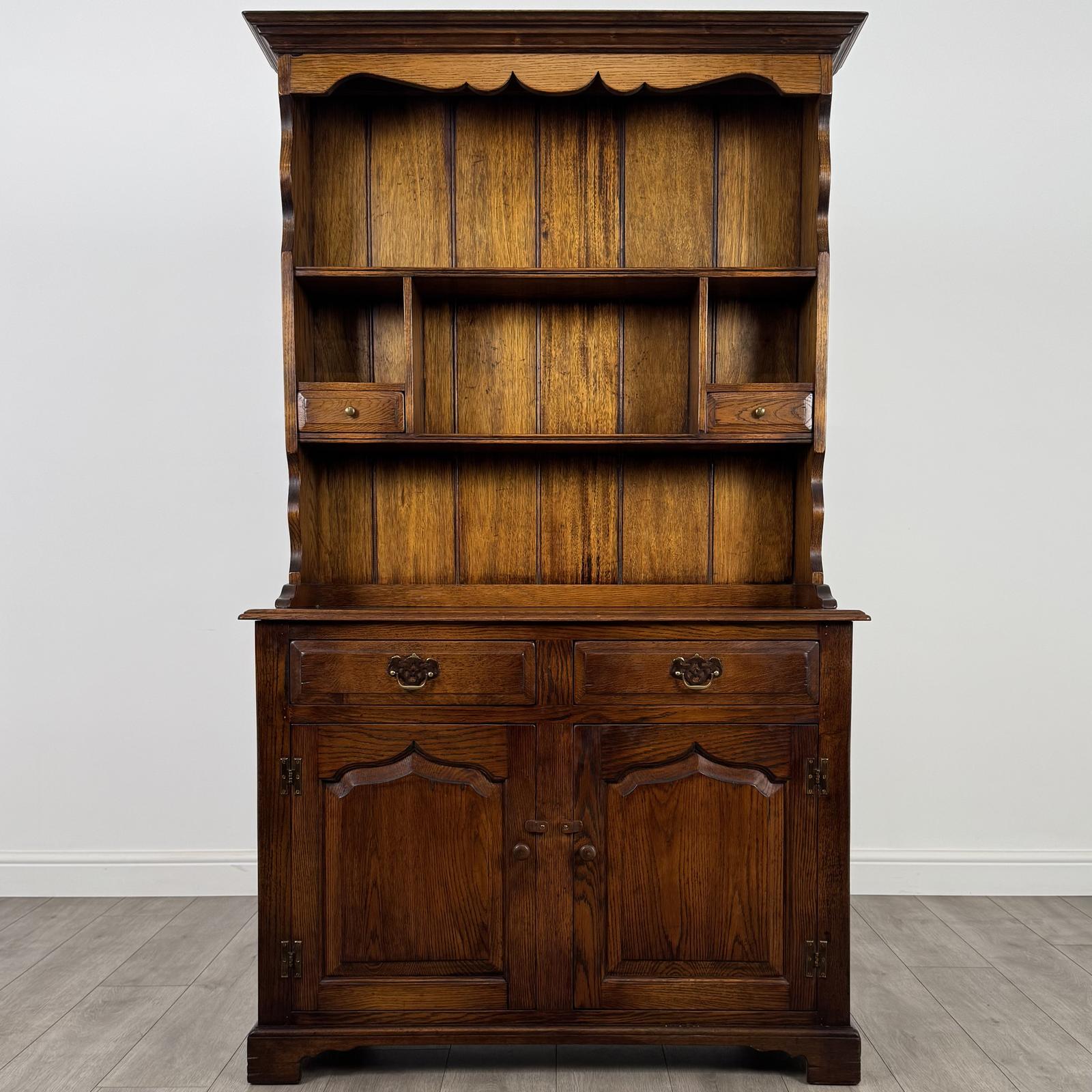 Antique 20th Century Fine Quality Dresser In Oak (1 of 12) Antique 20th Century Fine Quality Dresser In Oak (1 of 12)