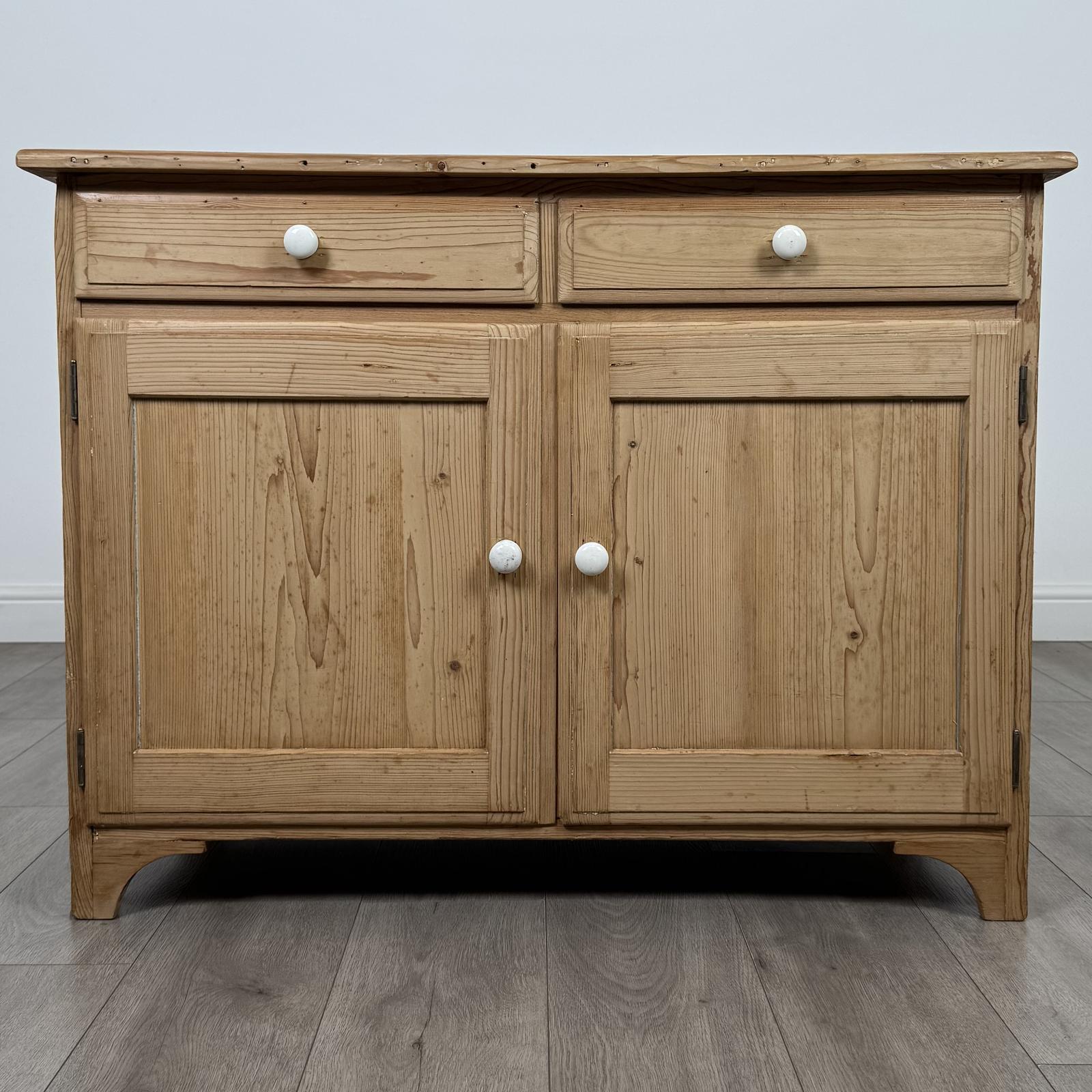 Antique 20th Century Good Quality Pine Cupboard (1 of 12) Antique 20th Century Good Quality Pine Cupboard (1 of 12)