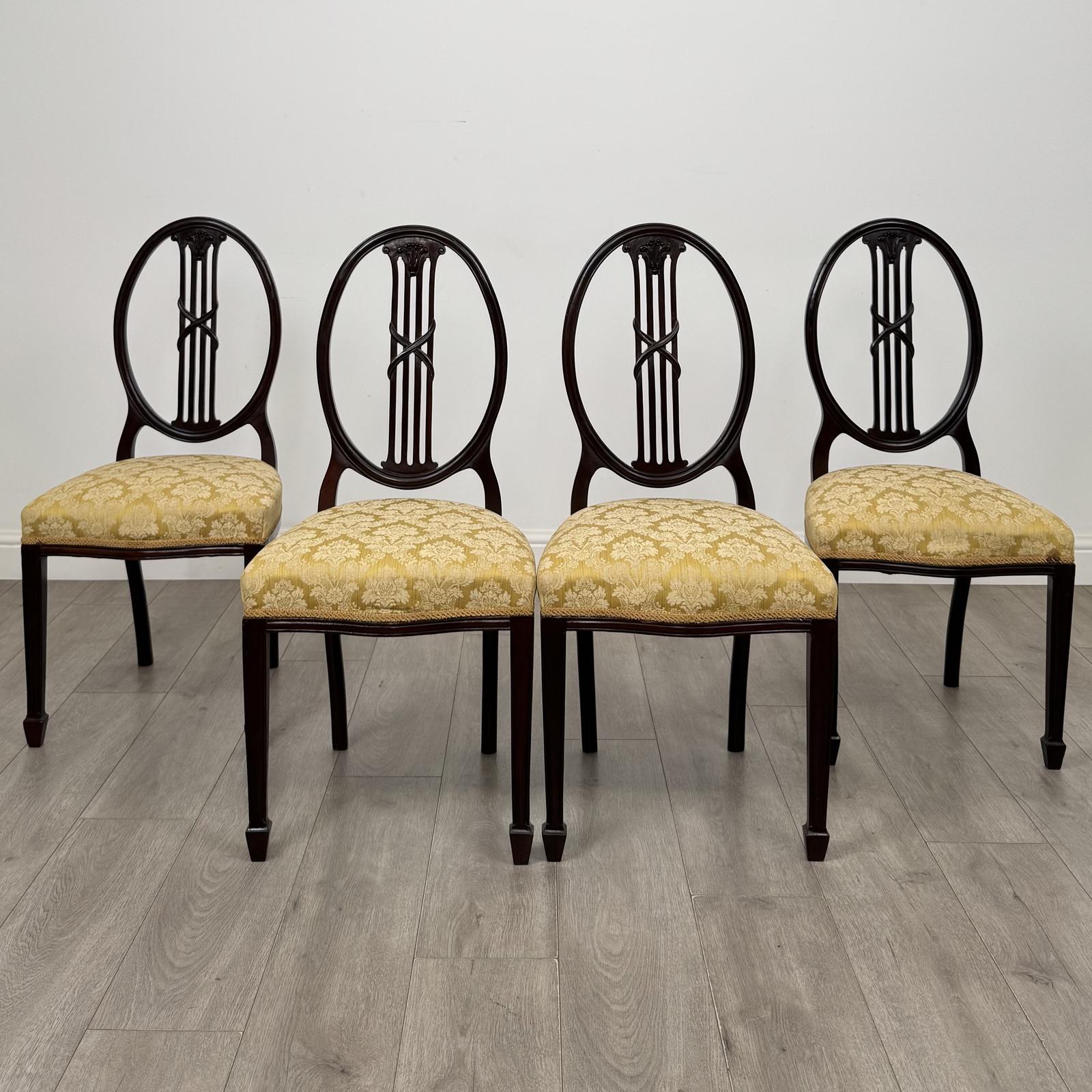 Antique 20th Century Set of 4 Dining Chairs in Mahogany (1 of 7) Antique 20th Century Set of 4 Dining Chairs in Mahogany (1 of 7)