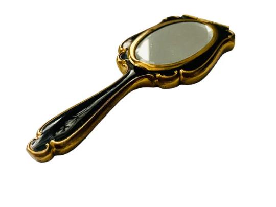 Vintage Enamelled Hand Mirror Form Novelty Powder Compact c.1940 (1 of 8) Vintage Enamelled Hand Mirror Form Novelty Powder Compact c.1940 (1 of 8)