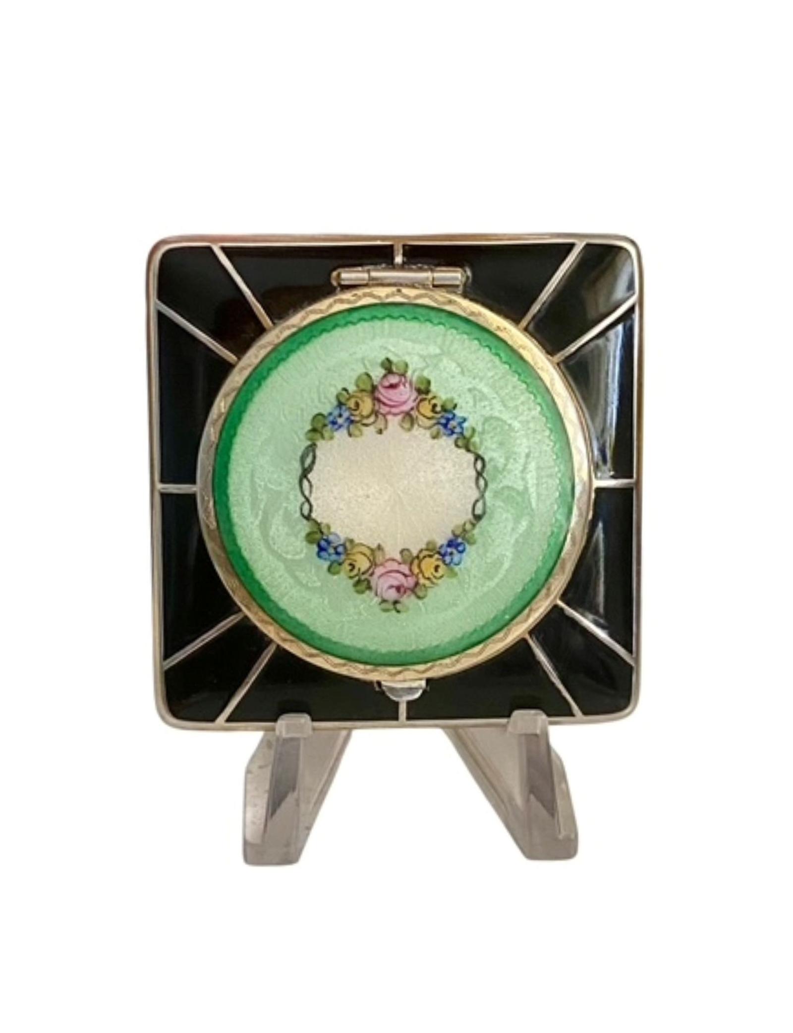 Art Deco La Mode Rouge & Powder Compact Vanity Case Guilloche Enamel 1930s (1 of 8) Art Deco La Mode Rouge & Powder Compact Vanity Case Guilloche Enamel 1930s (1 of 8)