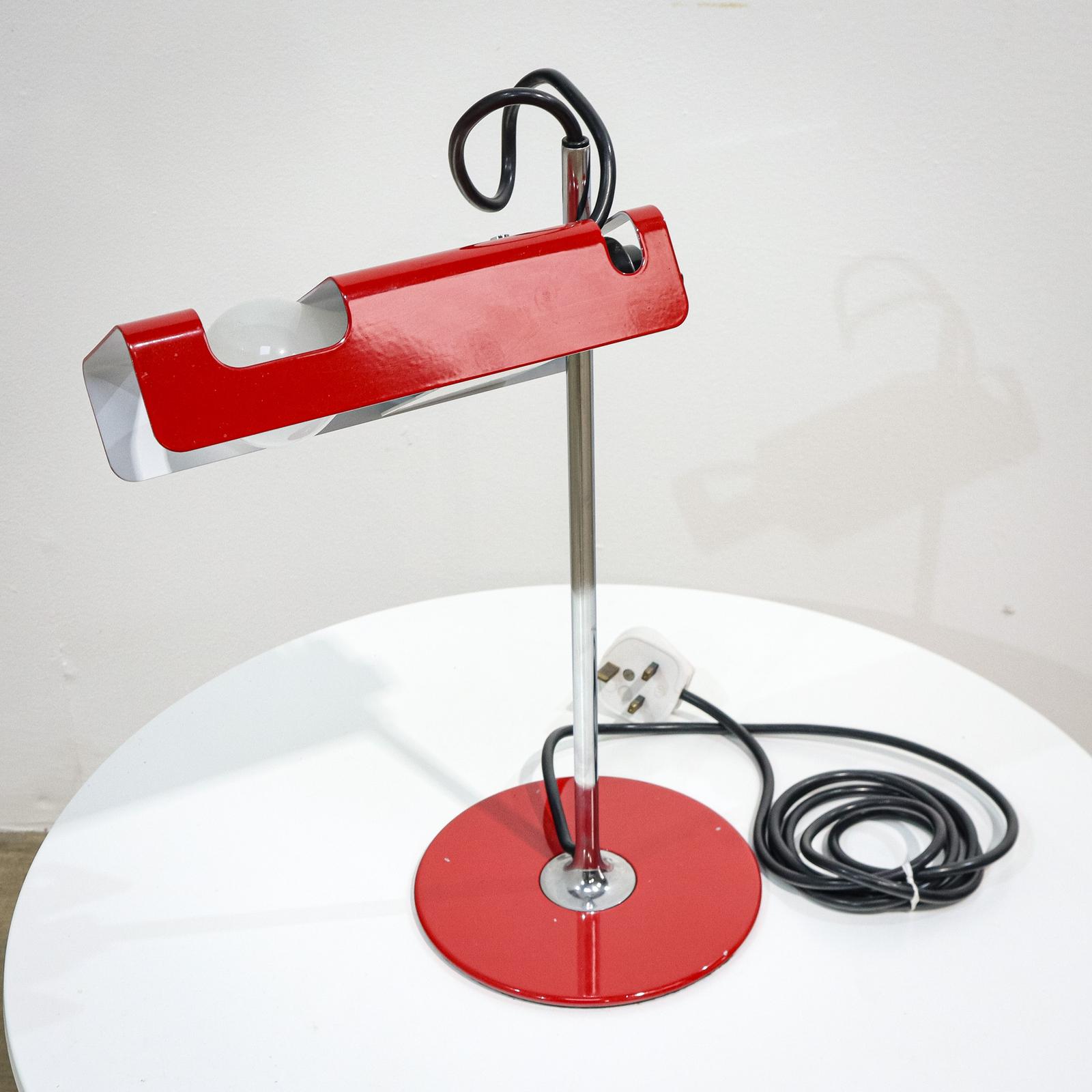 Joe Colombo Spider Table Lamp in Red (1 of 12)