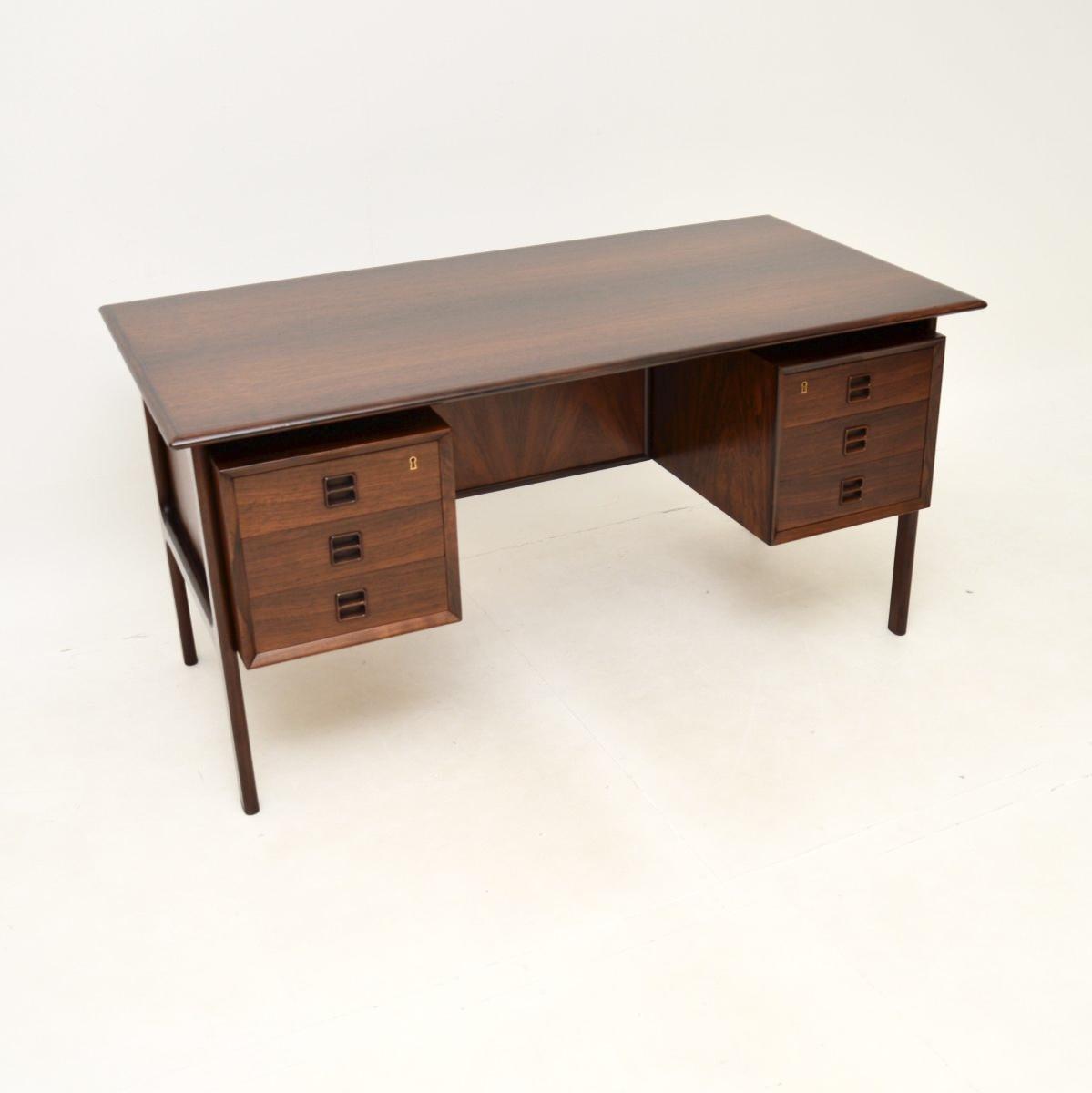 Danish Vintage Rosewood Desk by Arne Vodder (1 of 12) Danish Vintage Rosewood Desk by Arne Vodder (1 of 12)