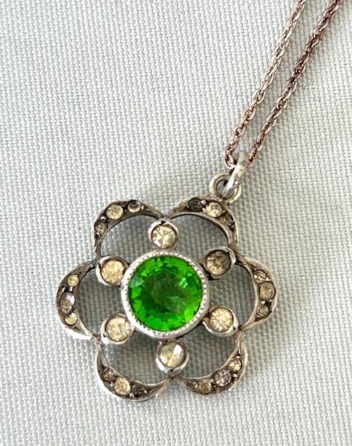 Victorian Silver & Paste Stones Pendant Flower Necklace (1 of 7) Victorian Silver & Paste Stones Pendant Flower Necklace (1 of 7)
