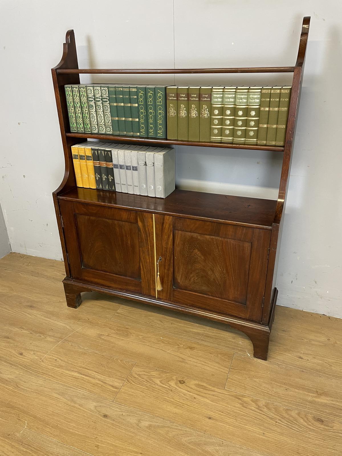 19th Century Flame Mahogany Waterfall Freestanding Bookcase (1 of 11)