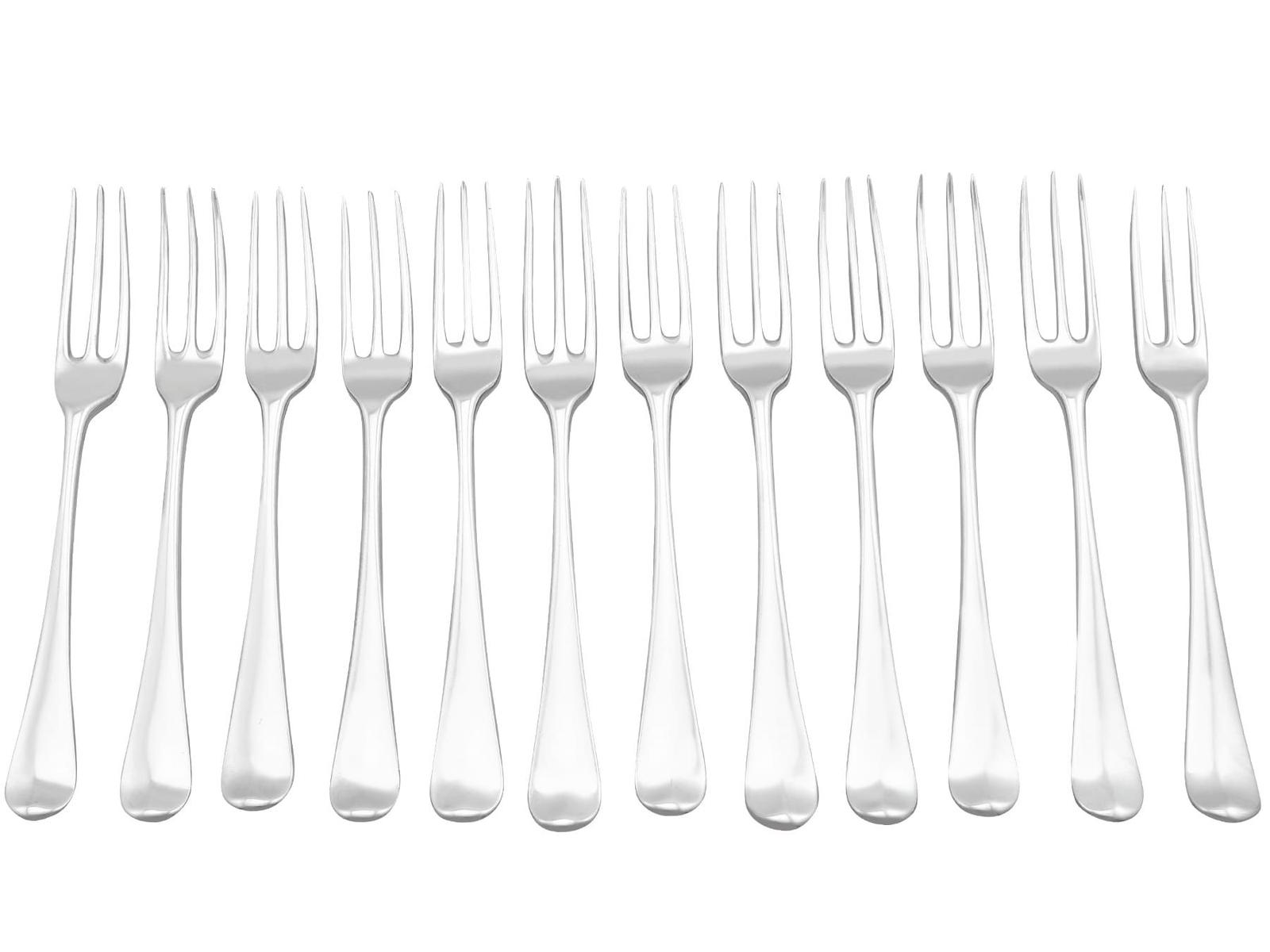 Antique George III Sterling Silver Hanoverian Pattern Table Forks 1767 (1 of 10)