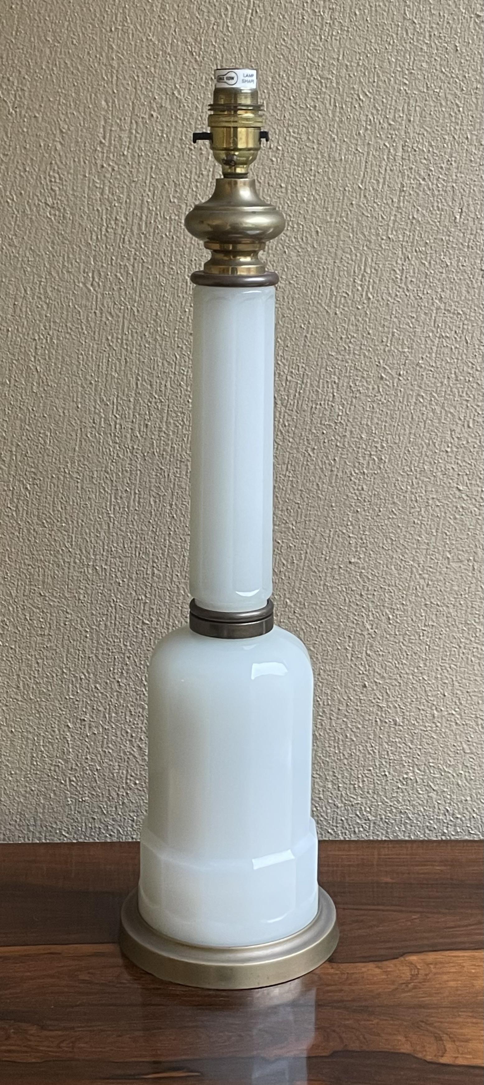 Opaline & Gilt Brass Table Lamp c.1920 (1 of 4) Opaline & Gilt Brass Table Lamp c.1920 (1 of 4)