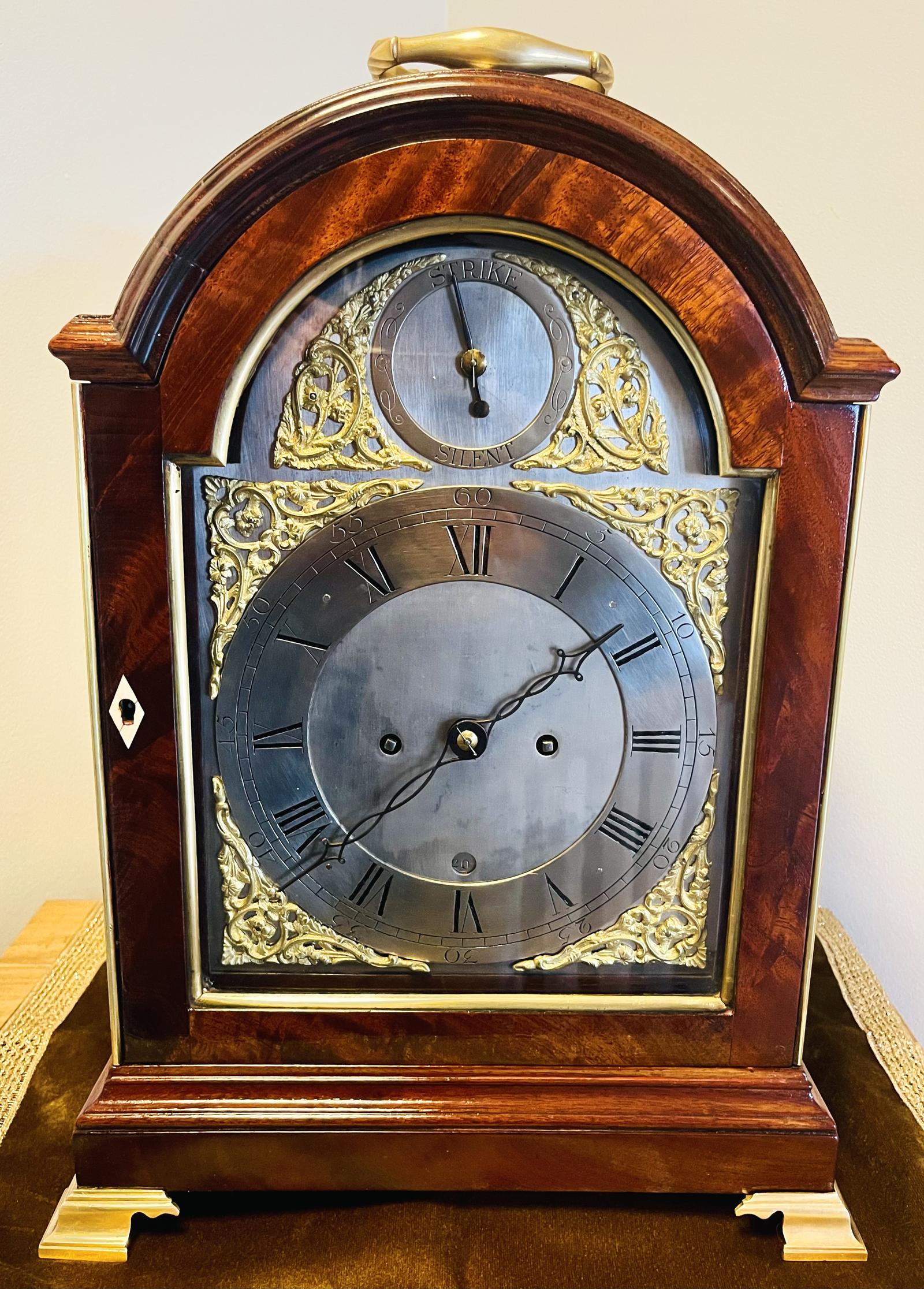 Fine Verge Striking George III Bracket Clock (1 of 14) Fine Verge Striking George III Bracket Clock (1 of 14)