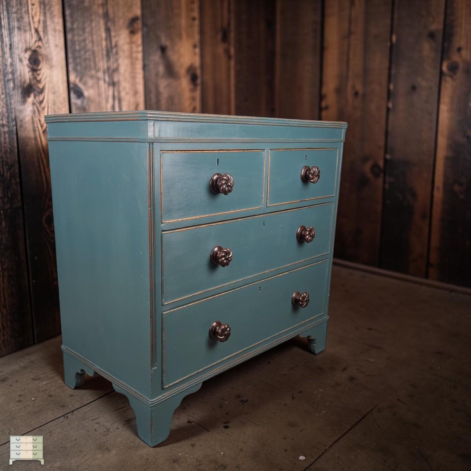 Early 19th C Painted Mahogany Chest of Drawers (1 of 7) Early 19th C Painted Mahogany Chest of Drawers (1 of 7)