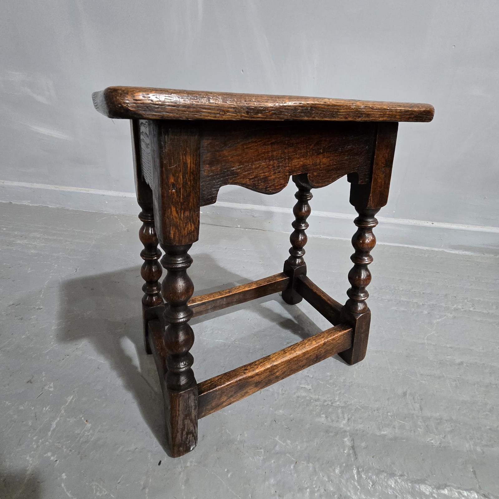 English Oak Stool (1 of 7)