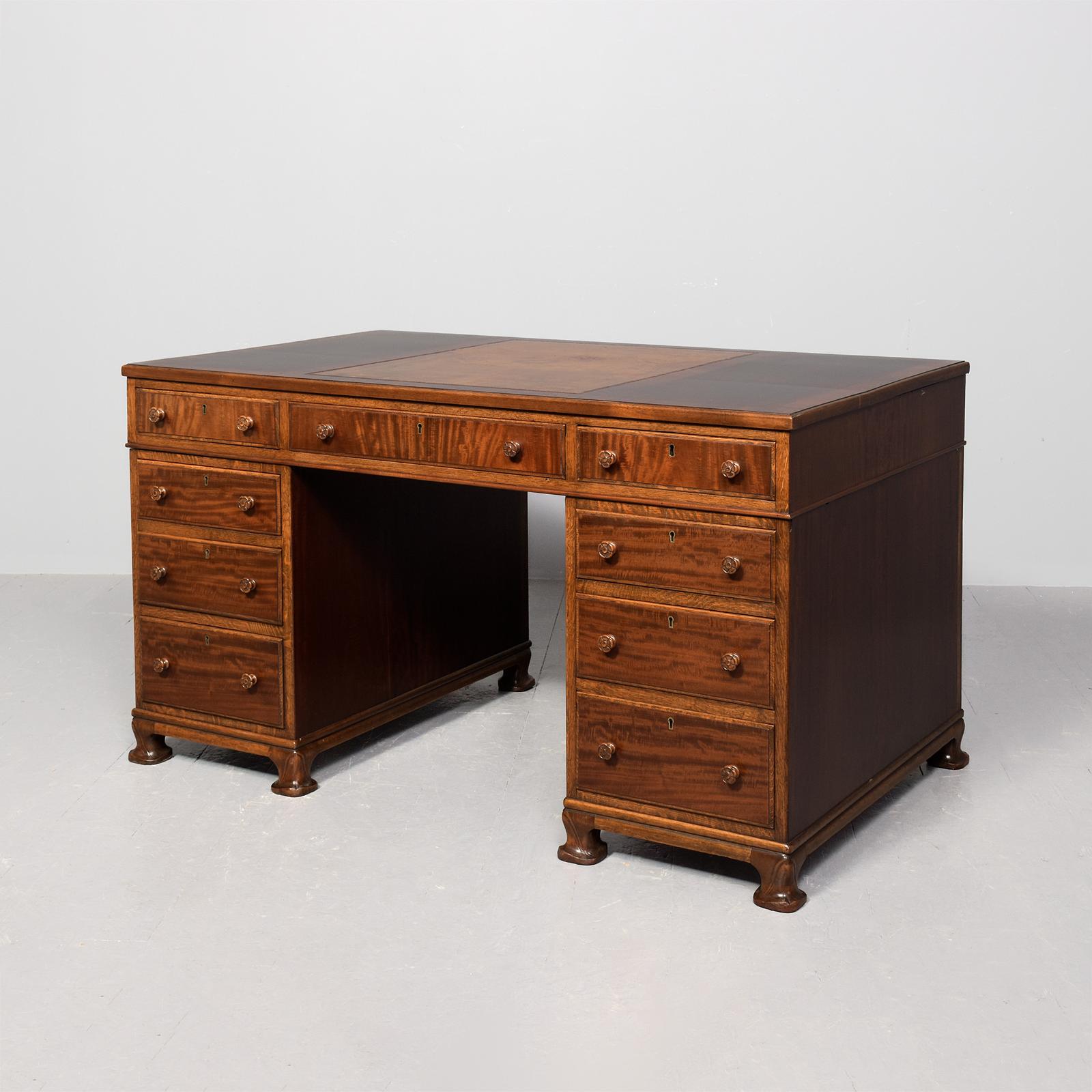 Whytock & Reid of Edinburgh 3 Part Pedestal Desk (1 of 8) Whytock & Reid of Edinburgh 3 Part Pedestal Desk (1 of 8)
