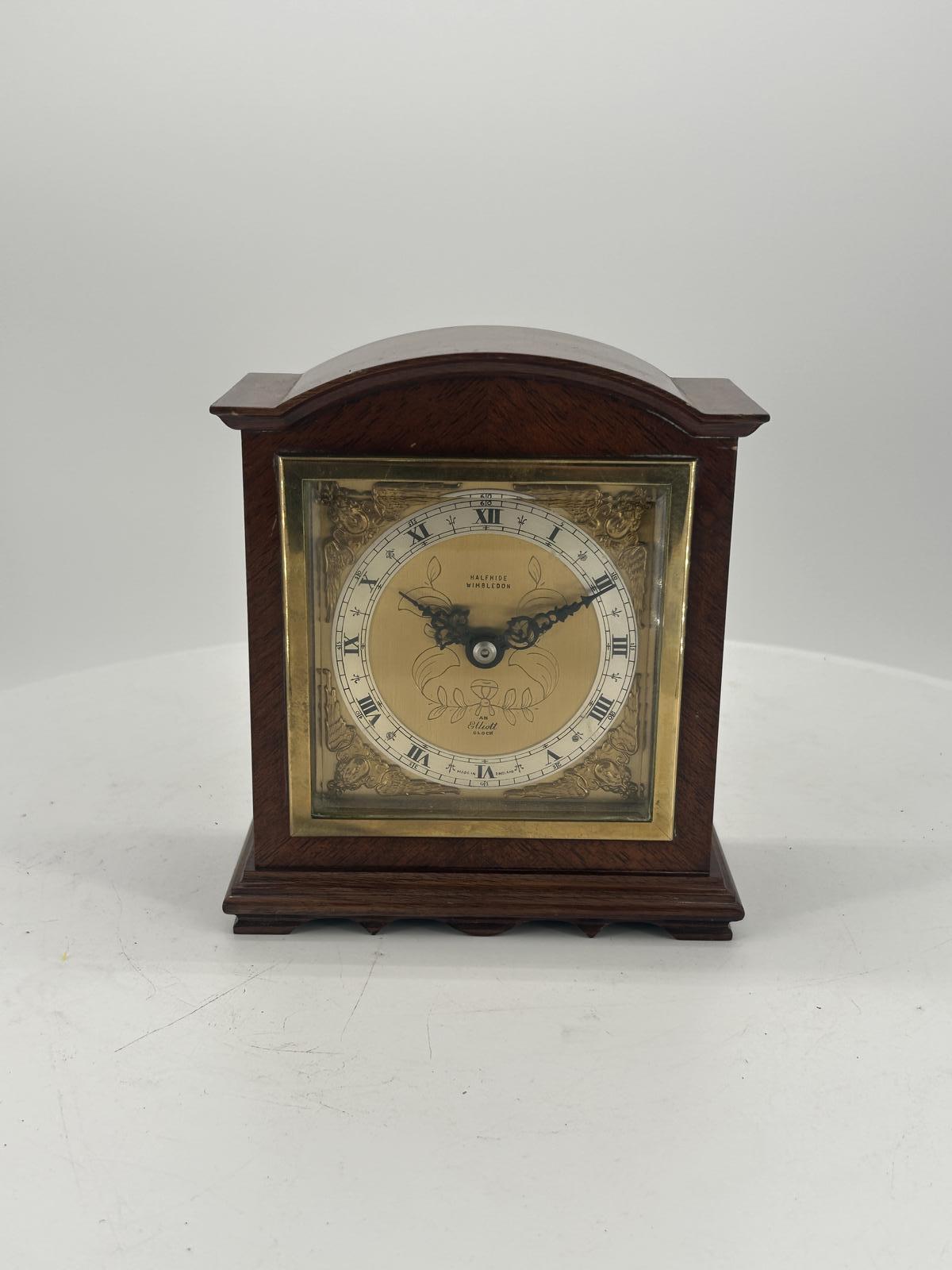 Cute Elliot Mantle Clock - Ca1960 (1 of 10) Cute Elliot Mantle Clock - Ca1960 (1 of 10)