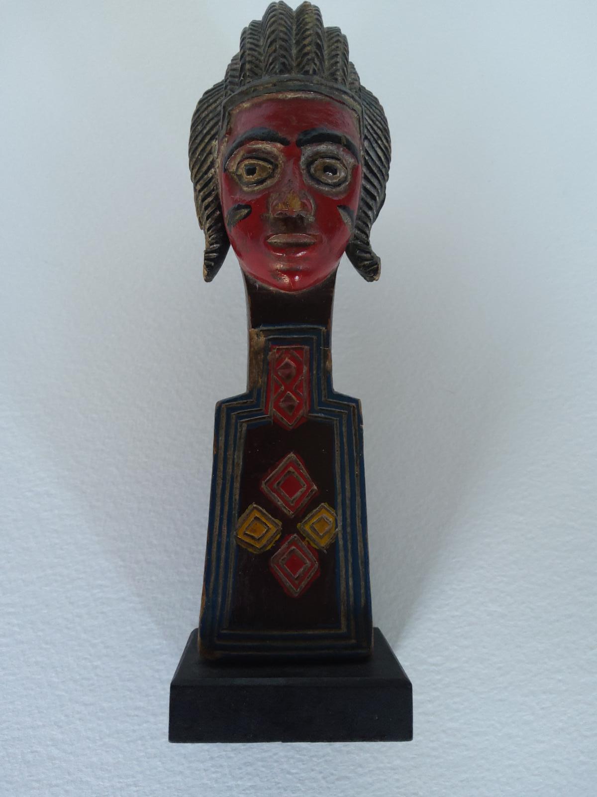 Nigerian / Cameroon Ethnic Bottle Opener (1 of 6) Nigerian / Cameroon Ethnic Bottle Opener (1 of 6)