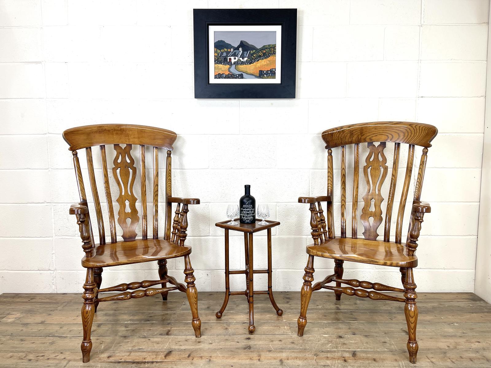 Pair of Vintage Oak Windsor Armchairs (1 of 10) Pair of Vintage Oak Windsor Armchairs (1 of 10)