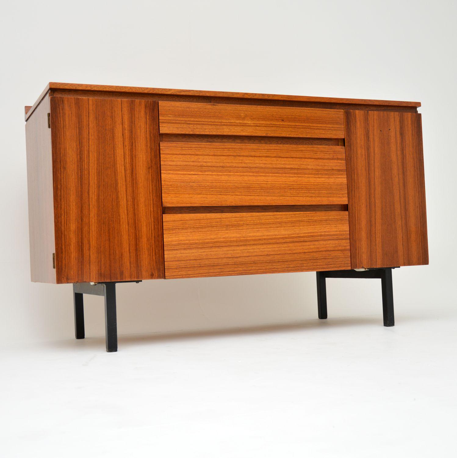 1950’s Vintage Walnut Sideboard (1 of 10) 1950’s Vintage Walnut Sideboard (1 of 10)