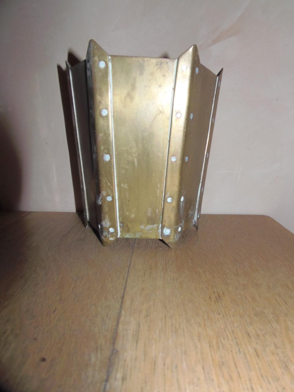 An Early Arts and Crafts Vase (1 of 11) An Early Arts and Crafts Vase (1 of 11)