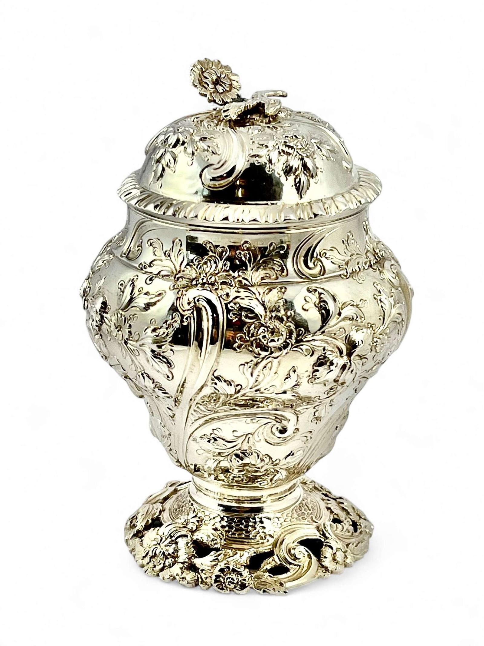 George III Antique Silver Repousse Style Tea Caddy - London 1770 (1 of 8)