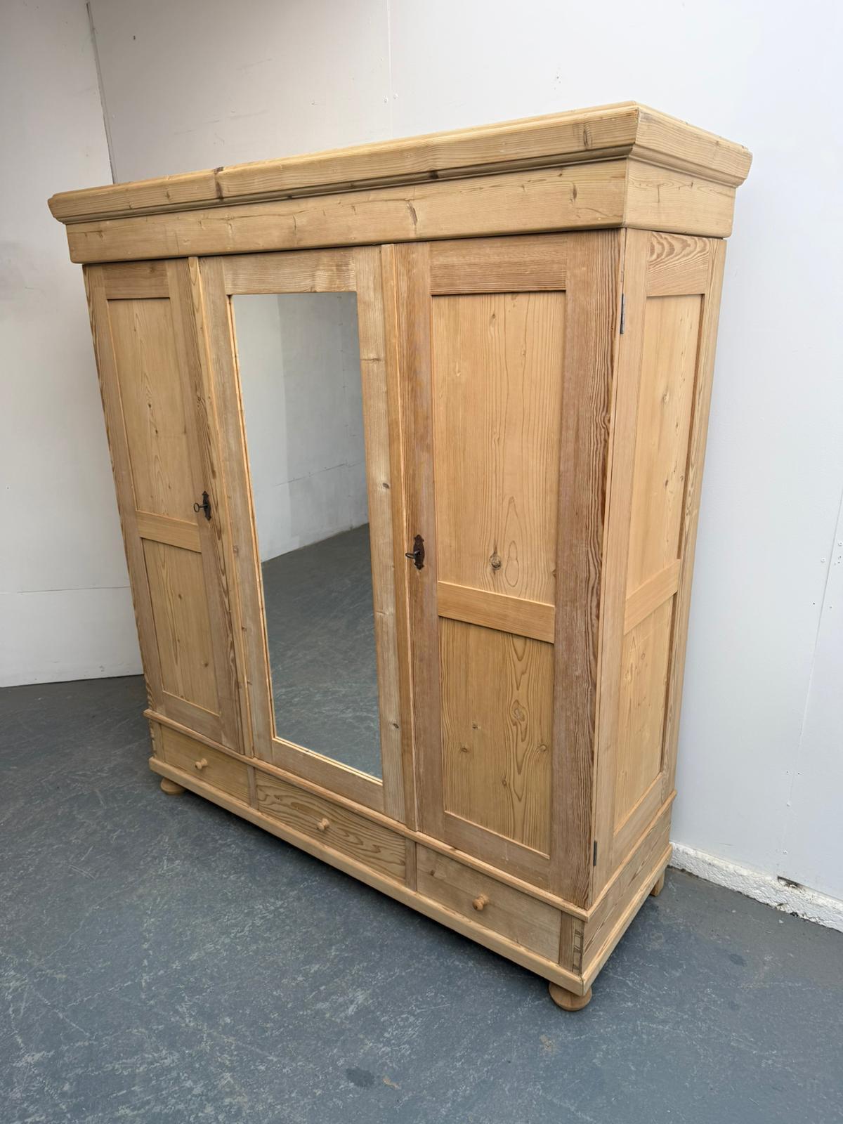 Quality Mirrored Victorian Antique Pine 2 Door Knockdown Wardrobe to wax / paint (1 of 9)