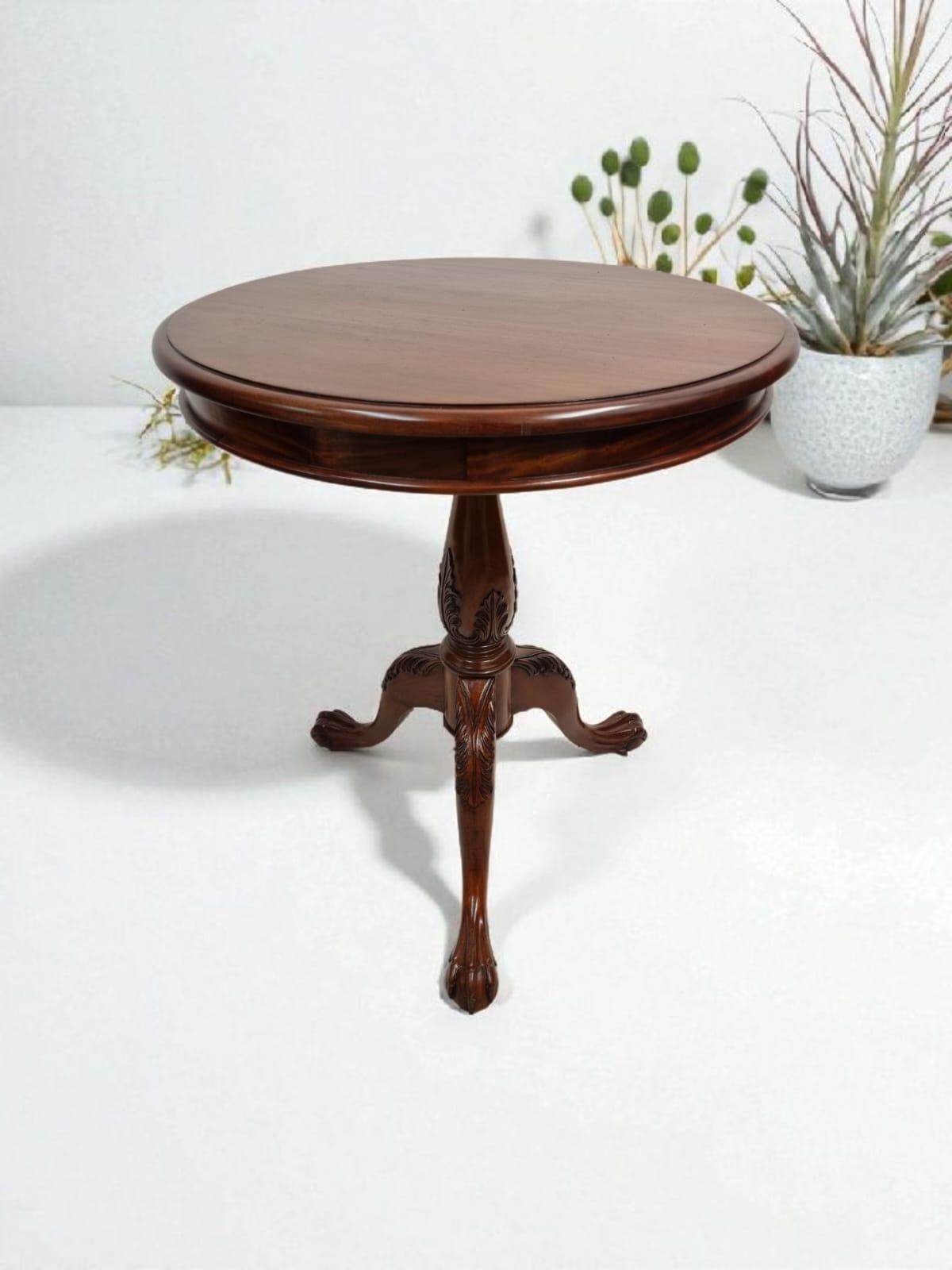 Vintage 1960s Chippendale Style Mahogany Side Table / Claw & Ball Feet / Carved Details (1 of 9)