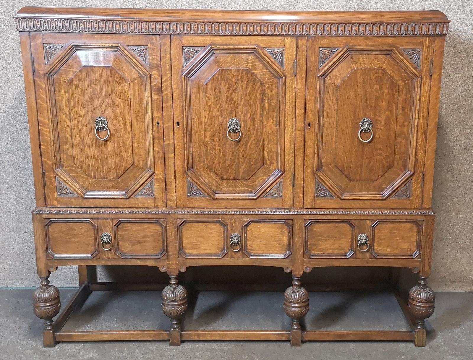 Good Quality Oak Sideboard (1 of 14) Good Quality Oak Sideboard (1 of 14)