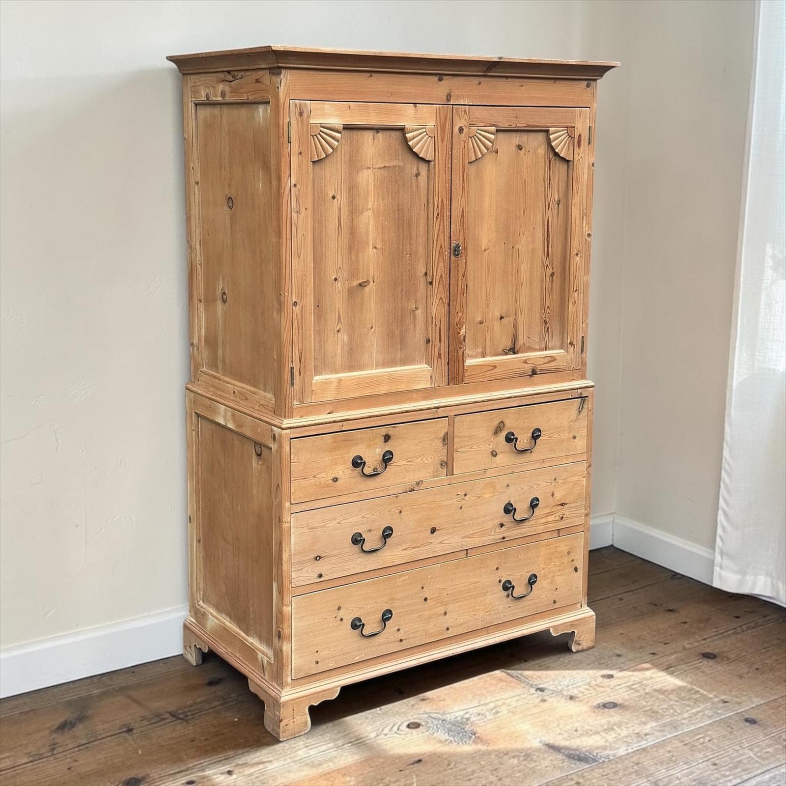 Pine Press / Pine Cupboard In The Georgian Style (1 of 18) Pine Press / Pine Cupboard In The Georgian Style (1 of 18)
