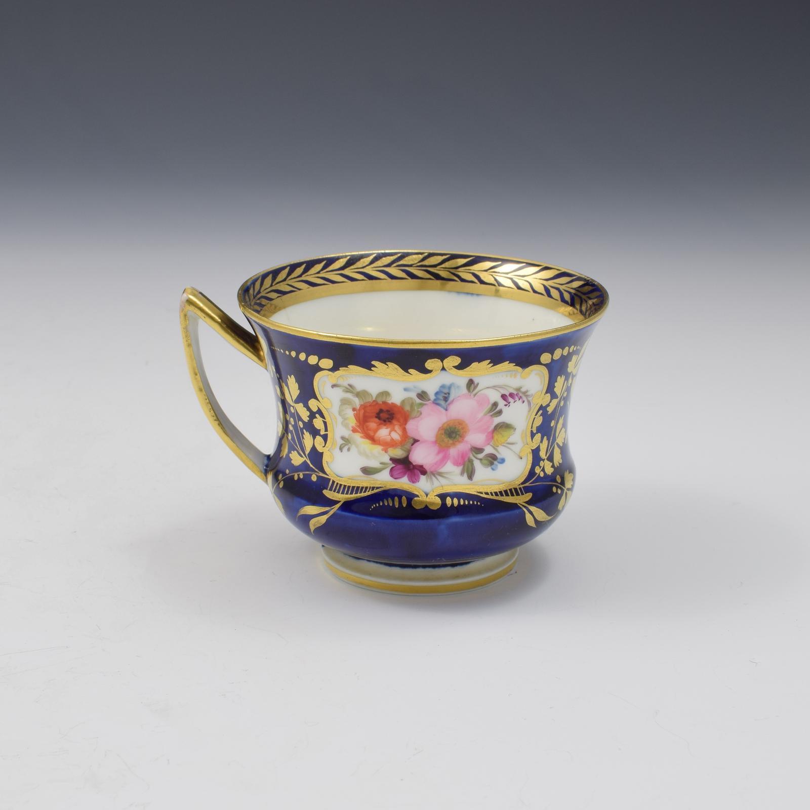 Davenport Porcelain Etruscan Shape Coffee Cup Pattern 745 (1 of 8)