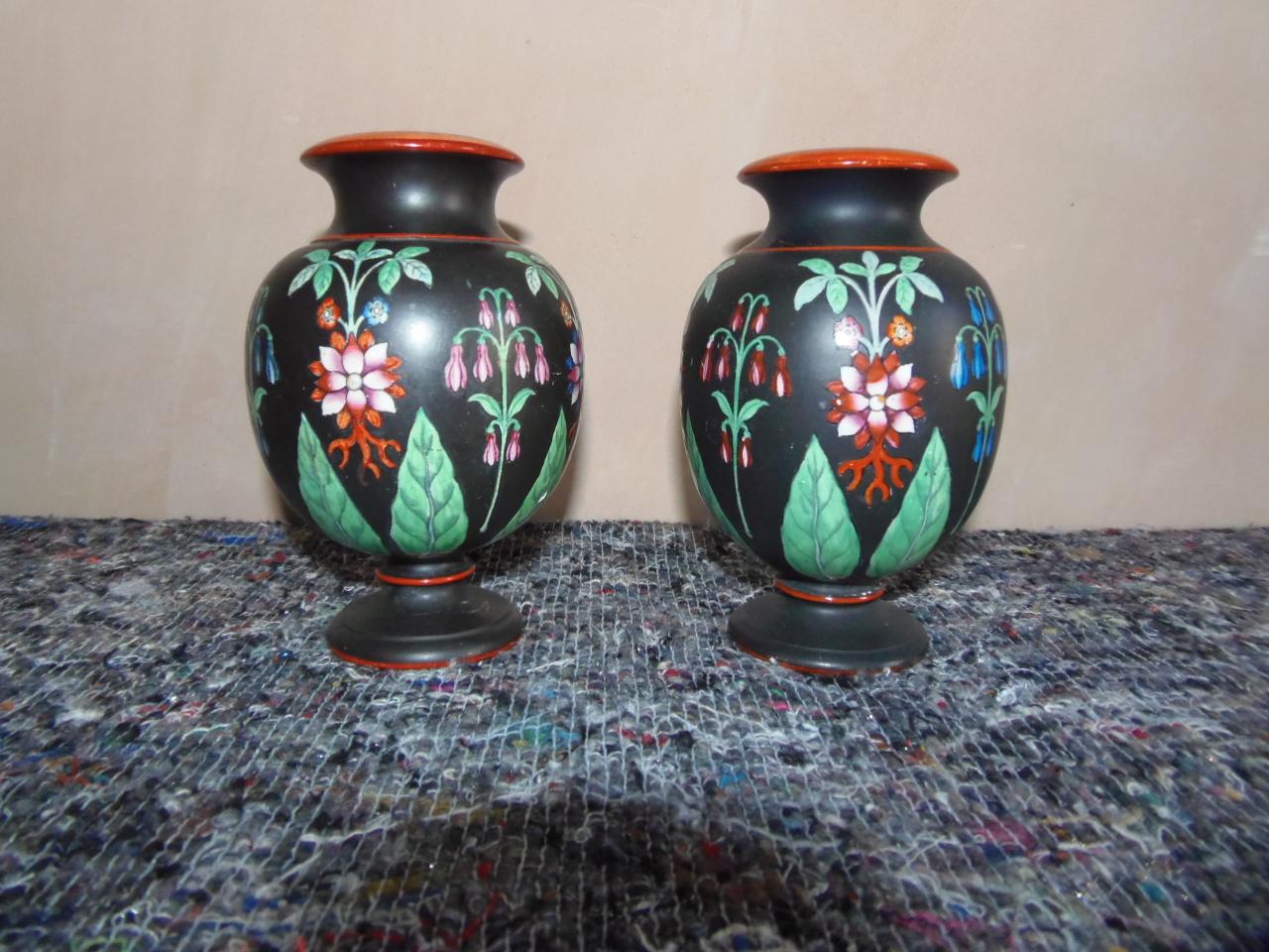 Shelley Vases (1 of 12) Shelley Vases (1 of 12)