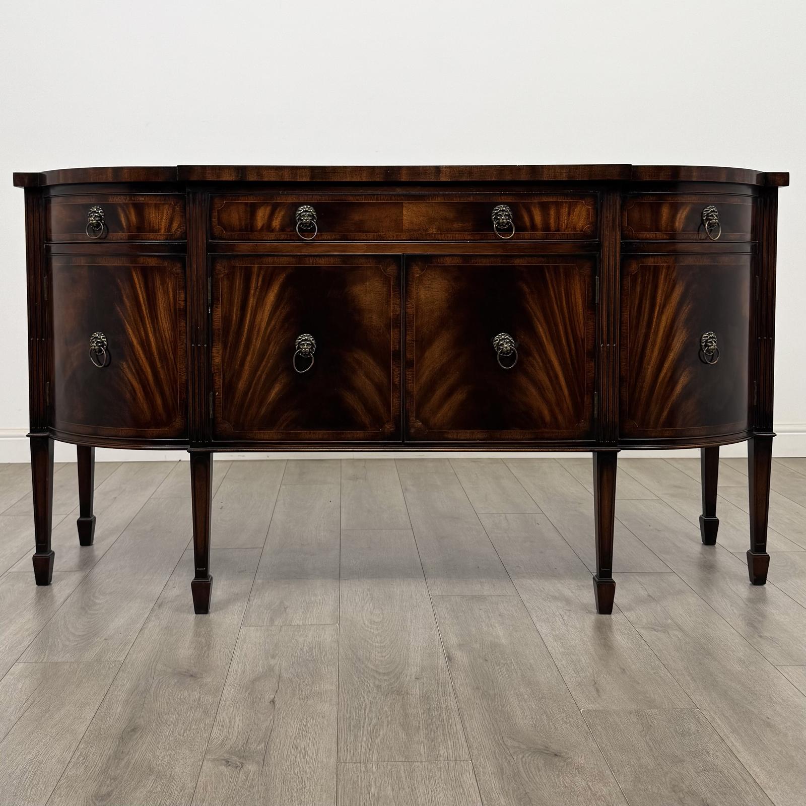 Antique 20th Century Good Quality Sideboard in Mahogany (1 of 12) Antique 20th Century Good Quality Sideboard in Mahogany (1 of 12)