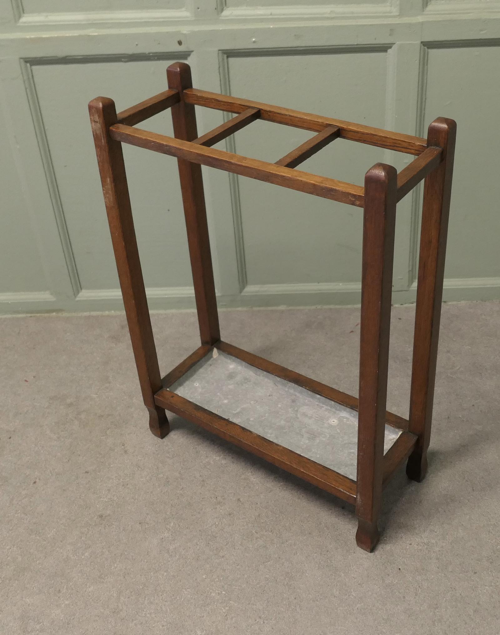 Golden Oak Arts and Crafts Stick Stand or Umbrella Stand (1 of 5) Golden Oak Arts and Crafts Stick Stand or Umbrella Stand (1 of 5)