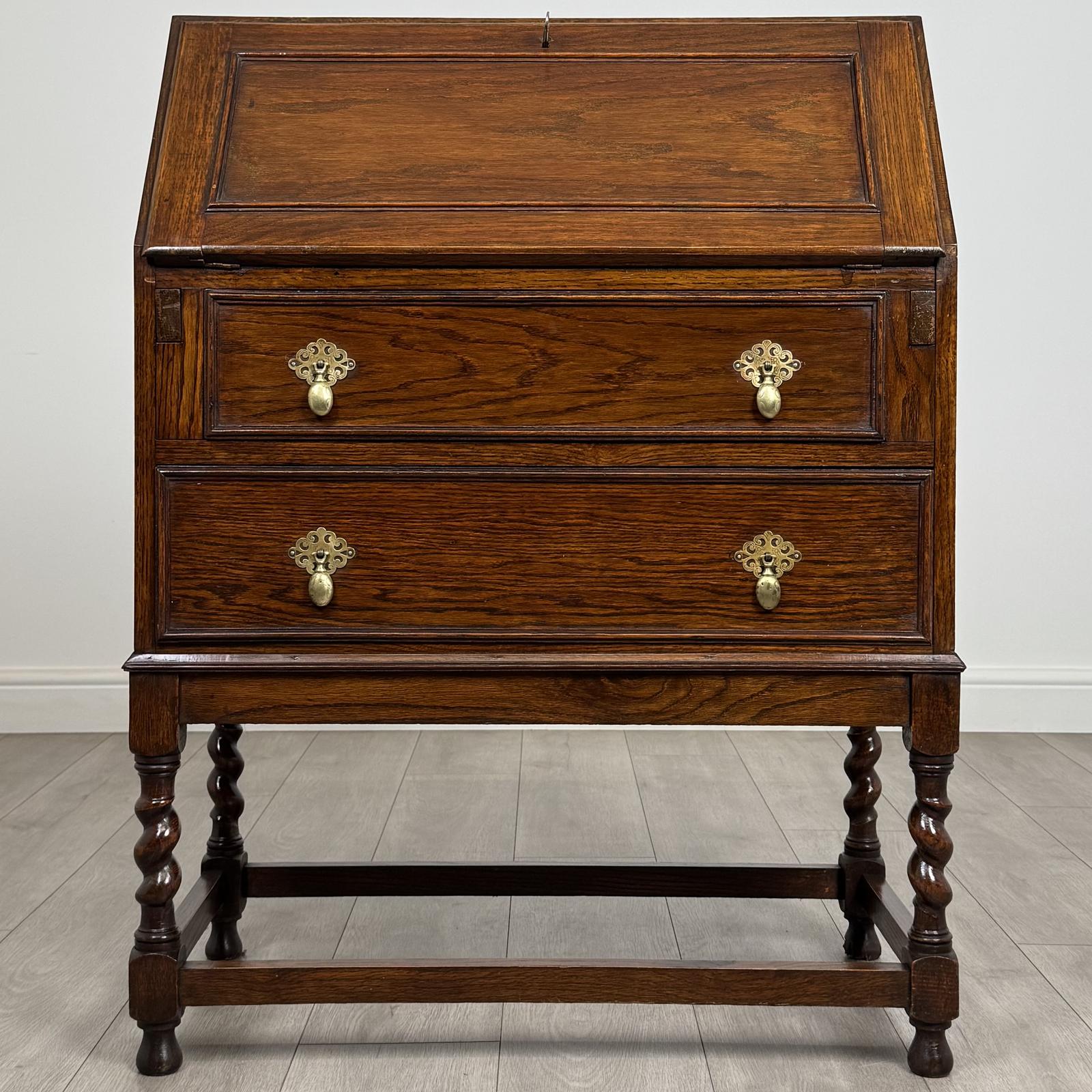 Antique 20th Century Barley Twist Bureau in Oak (1 of 13) Antique 20th Century Barley Twist Bureau in Oak (1 of 13)
