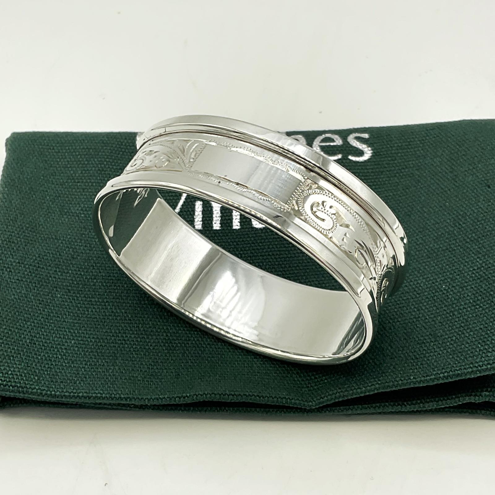Vintage Sterling Silver Napkin Ring (1 of 9)