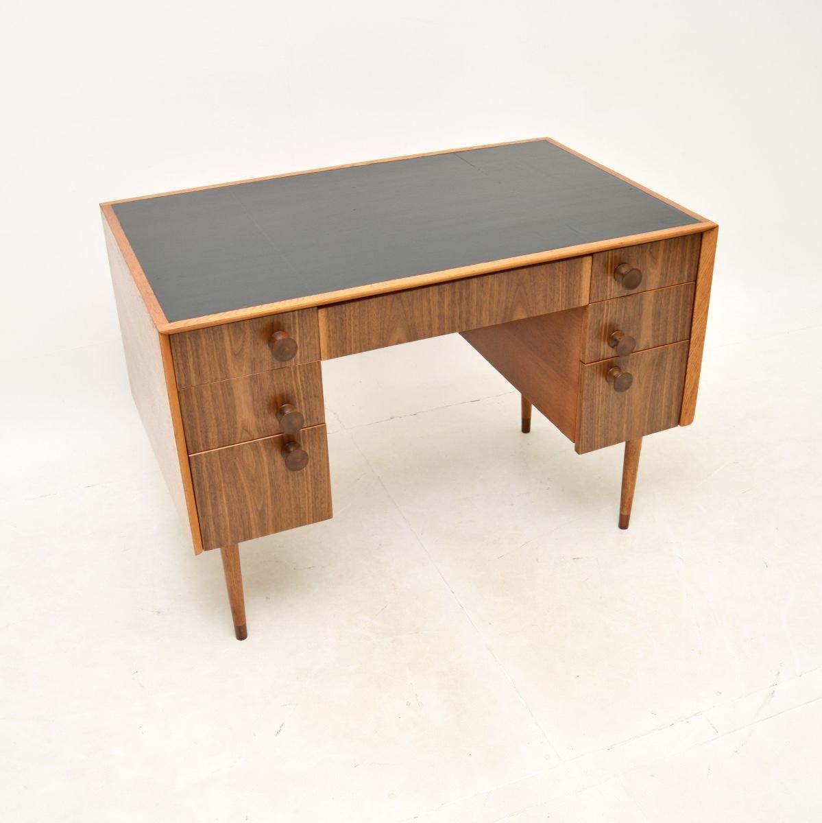 Vintage Walnut & Oak Leather Top Desk (1 of 12) Vintage Walnut & Oak Leather Top Desk (1 of 12)